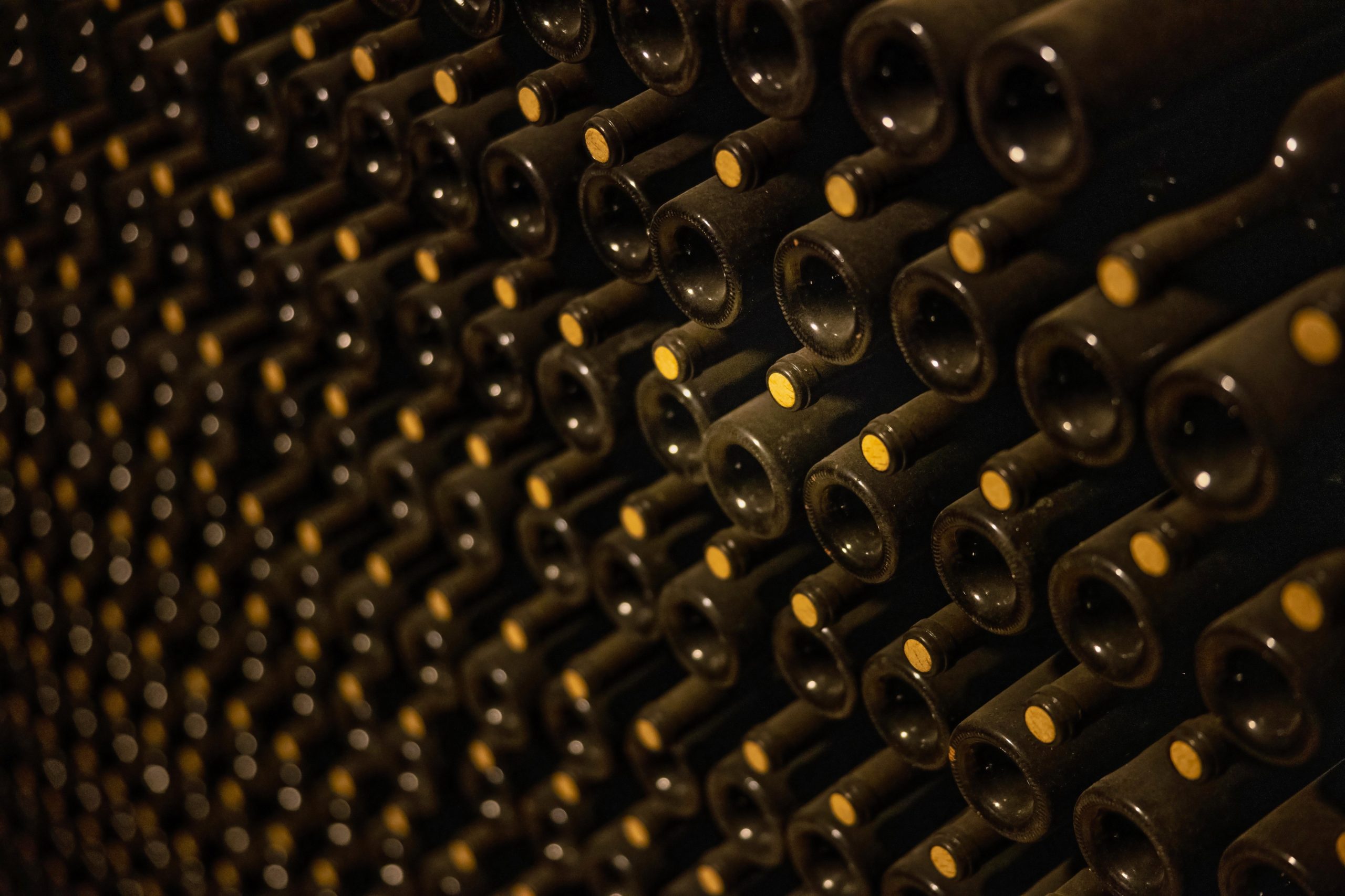 Comercialização de vinhos do Porto e Douro atingiu 625 milhões de euros em 2022