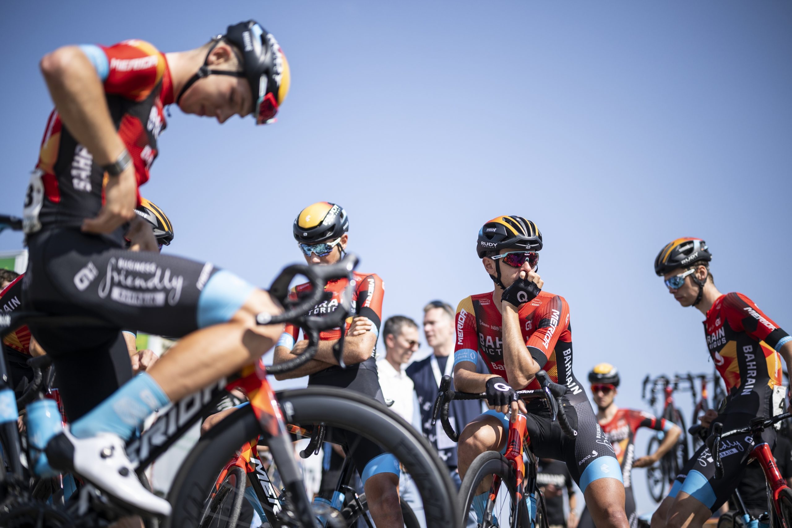 Equipa Barhain-Victorious retira-se da Volta à Suíça após a morte do ciclista Mäder