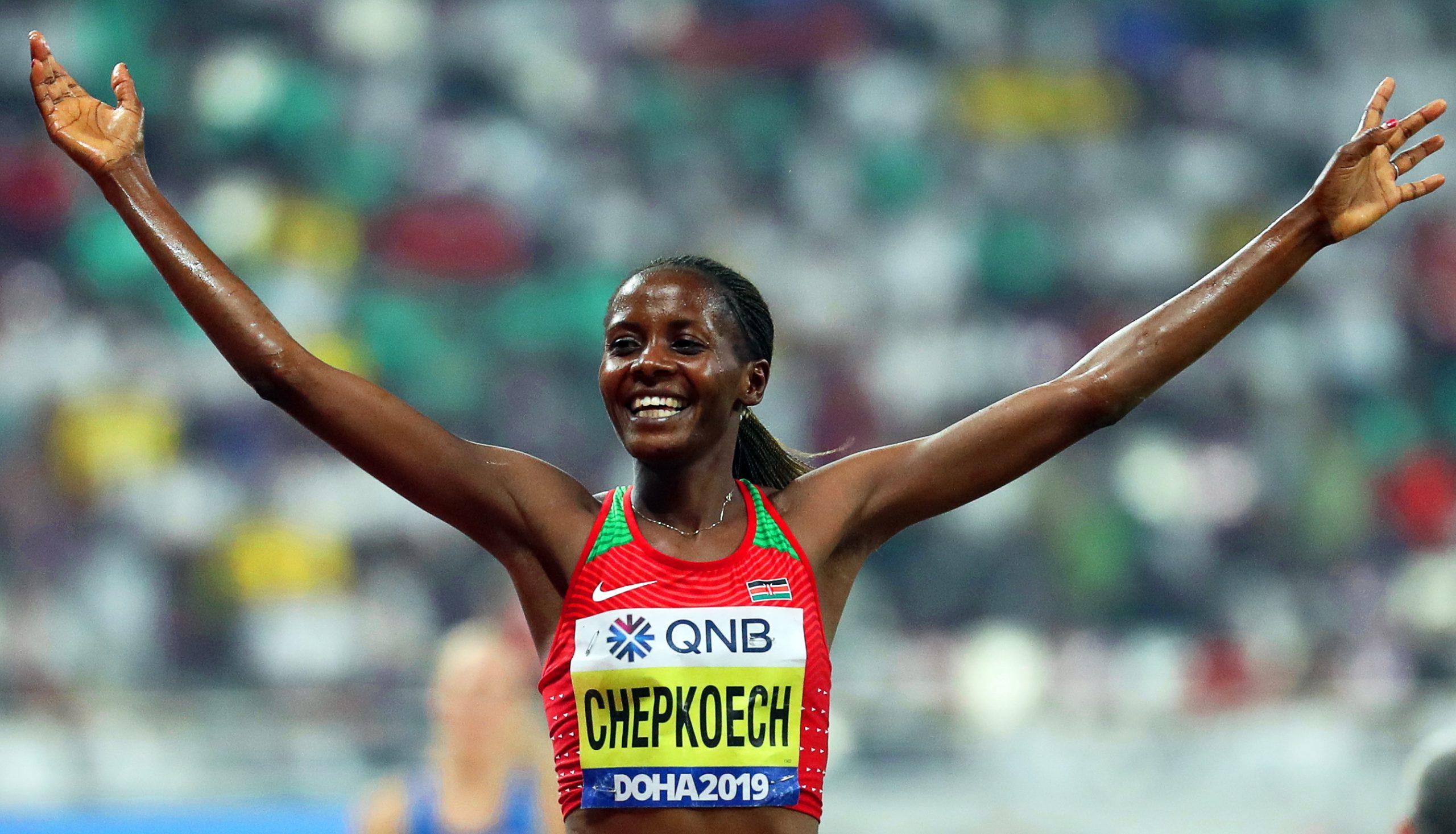 Queniana Beatrice Chepkoech bate recorde mundial dos cinco quilómetros em estrada