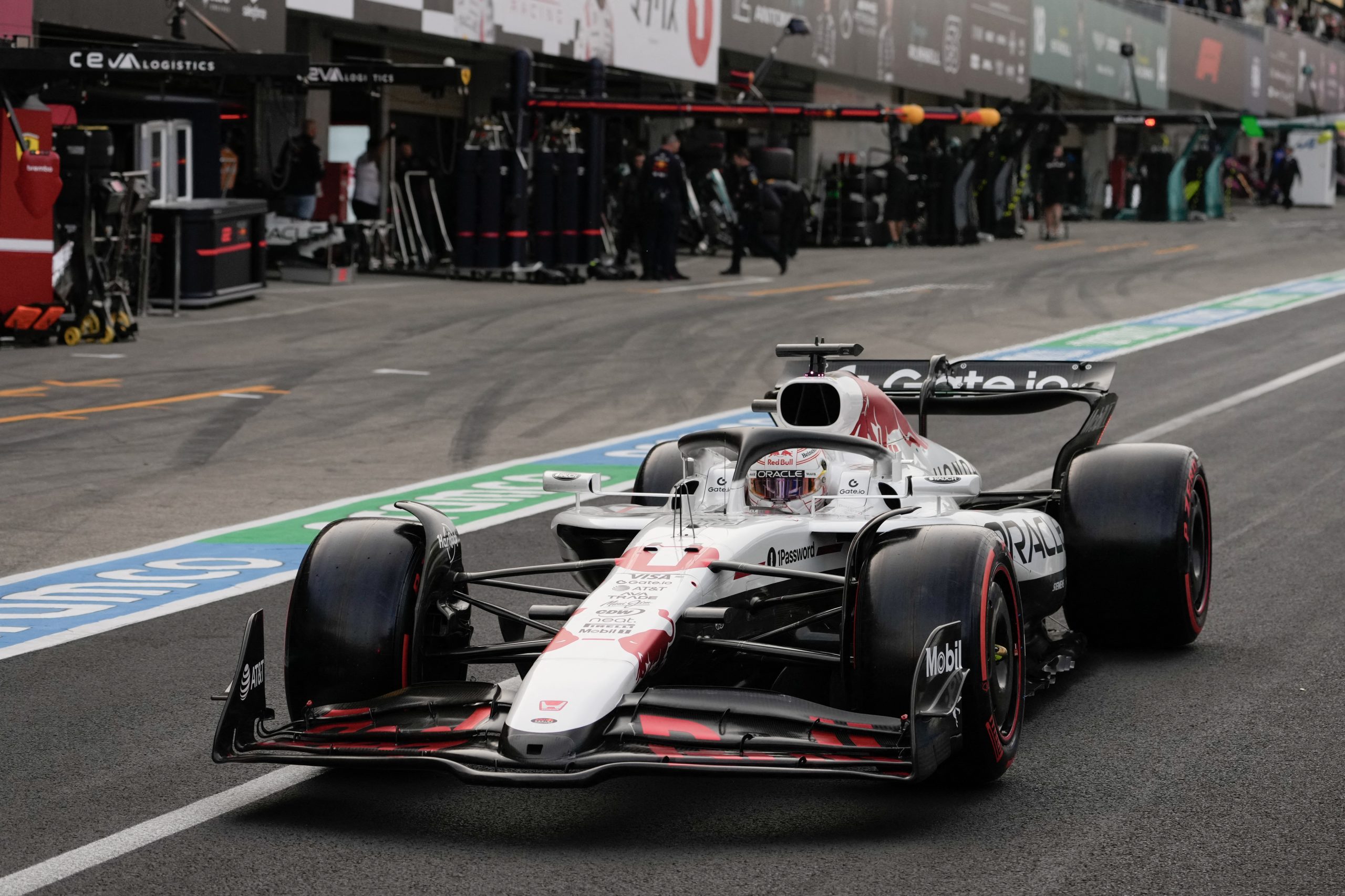 F1: Verstappen regressa à pole position no Japão. É a 41.ª da carreira do neerlandês