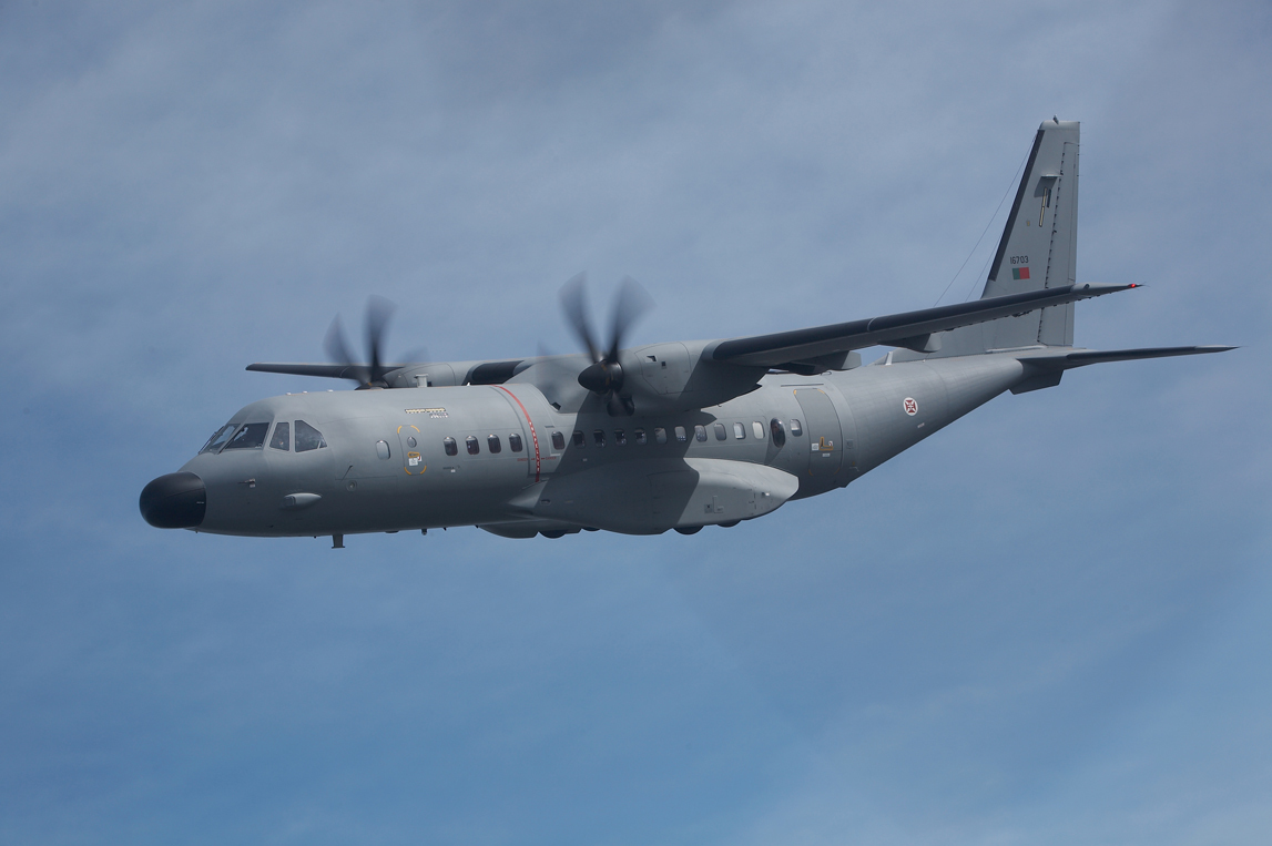 Seleção faz ‘batismo de voo’ num C-295 da Força Aérea até Andorra