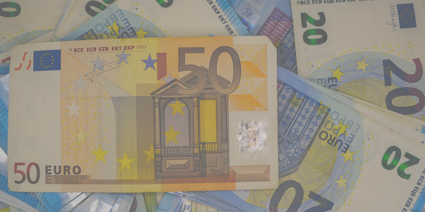 Salários na Zona Euro abrandam e IA ameaça emprego no futuro