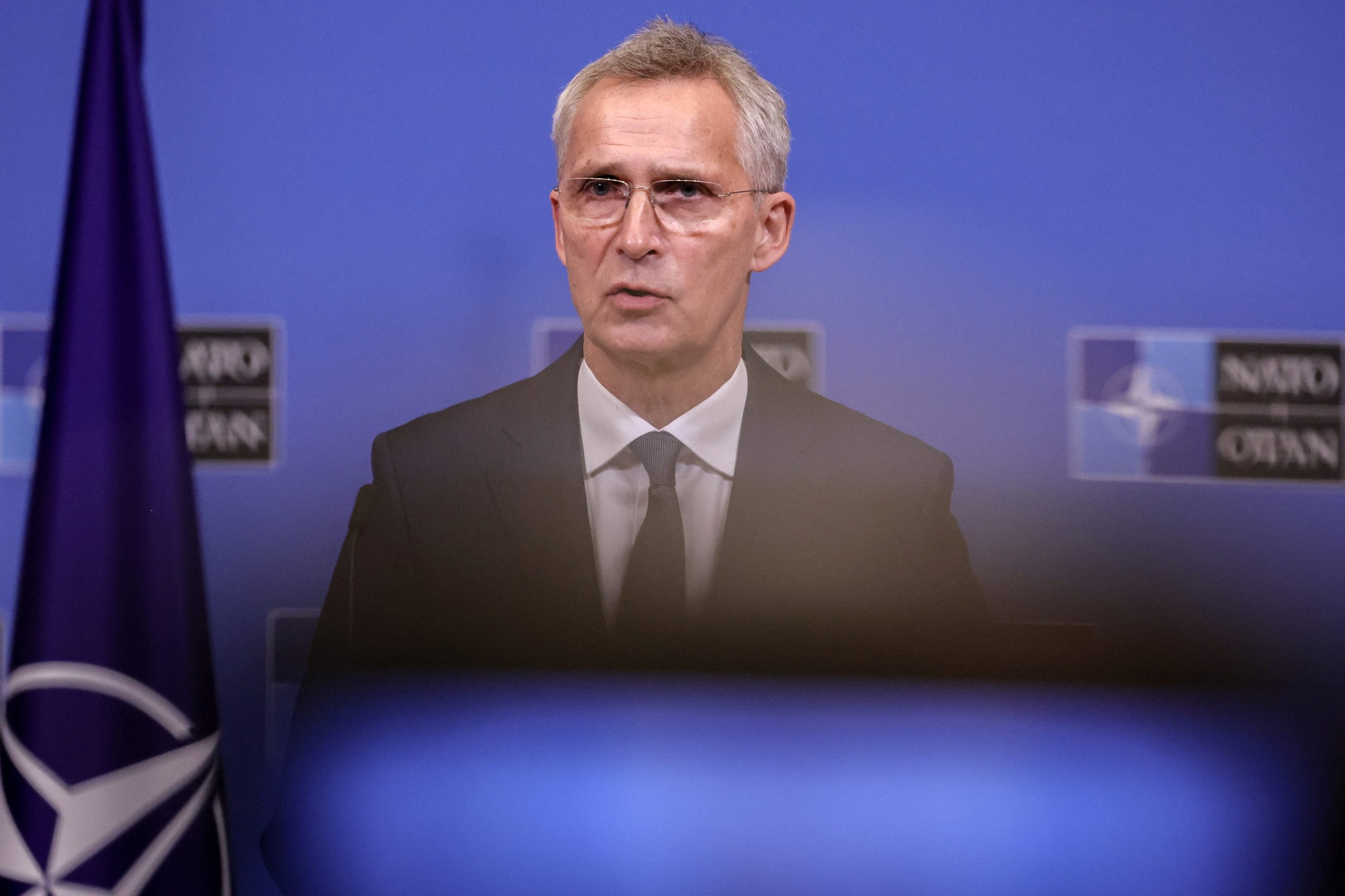 NATO, UE e G7 condenam lançamento de satélite espião norte-coreano