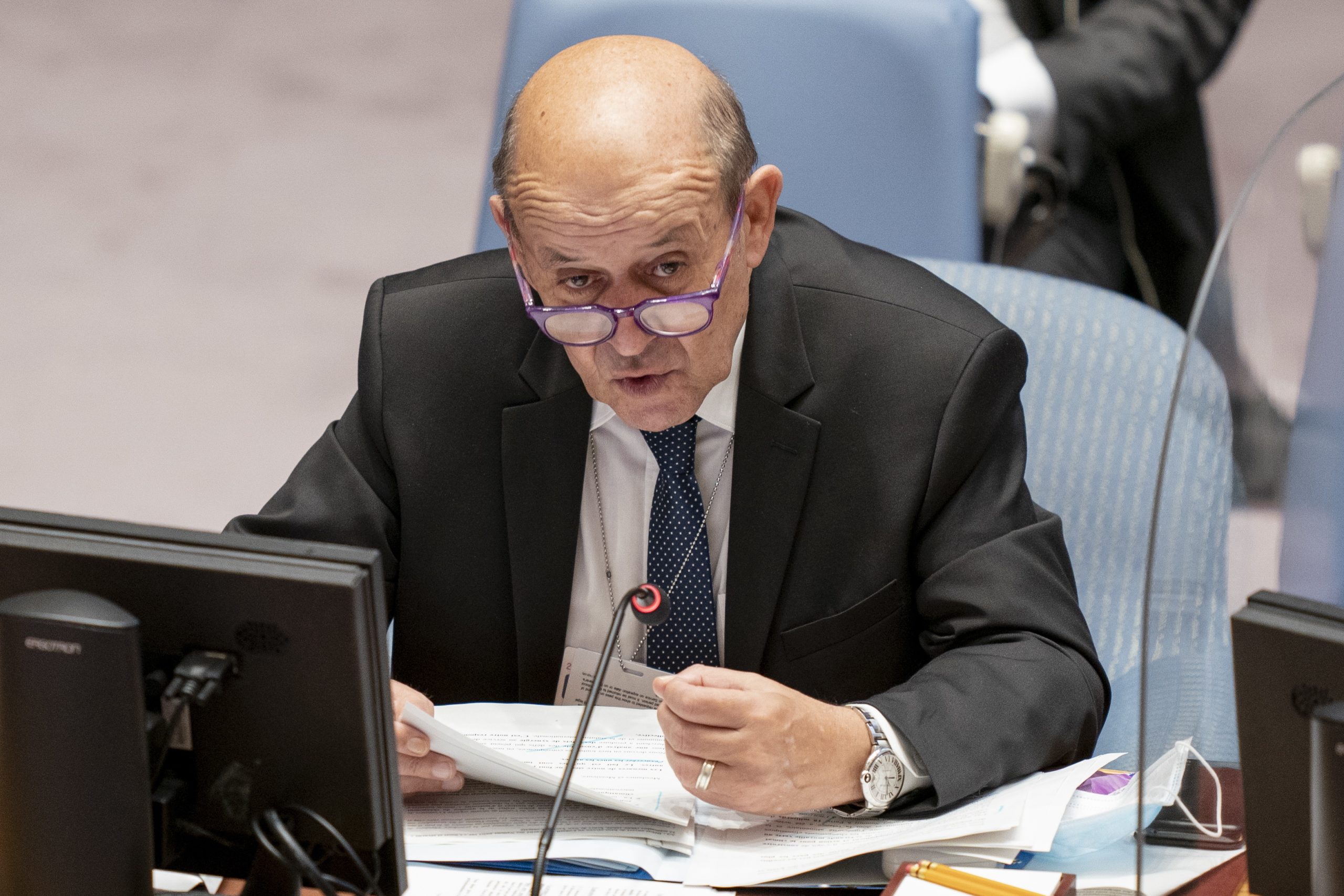 Ministro dos Negócios Estrangeiros francês avisa que fim da crise entre França e EUA levará “tempo” e exigirá “ações”