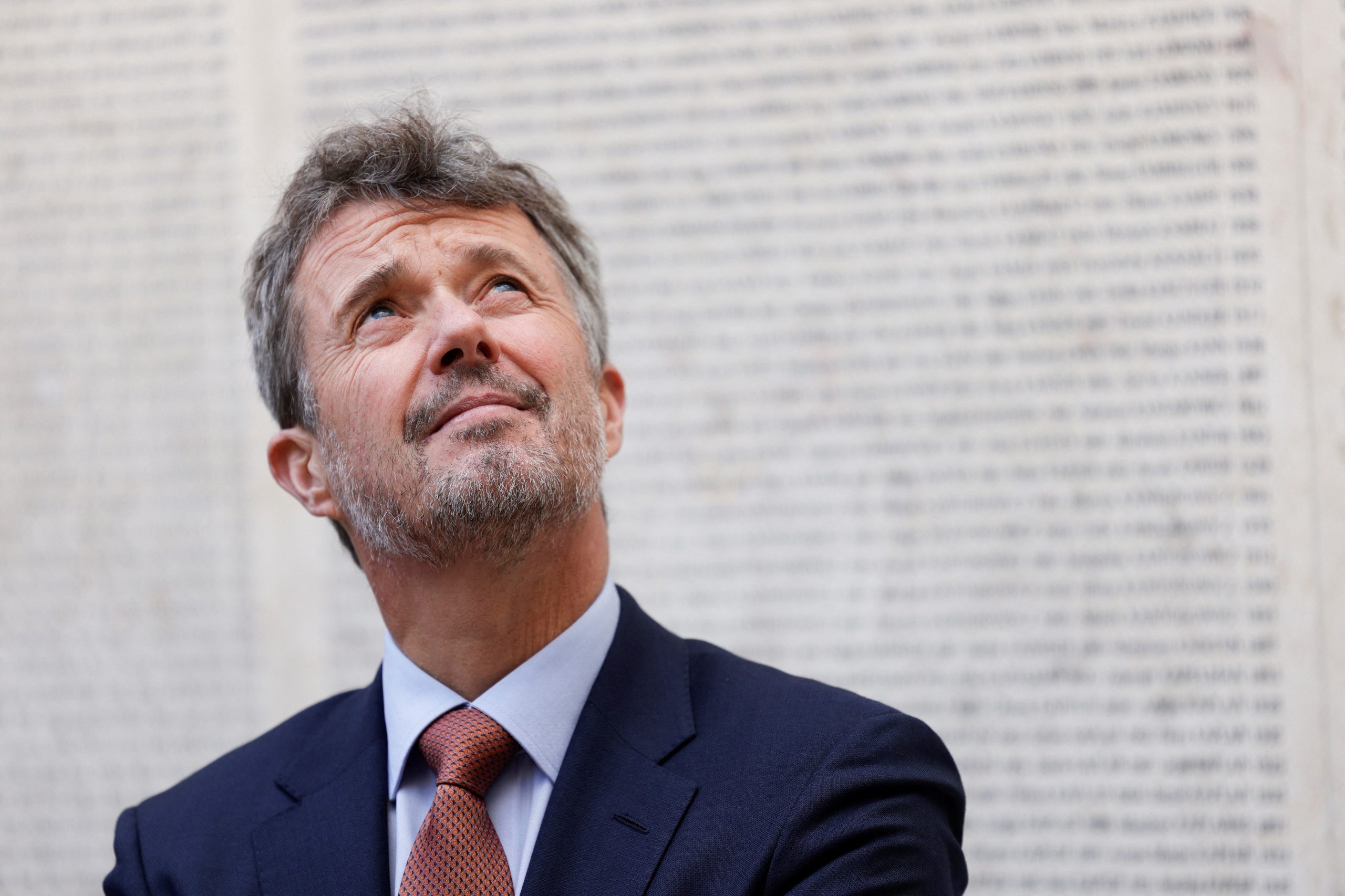 O “party prince” que está prestes a ser Rei da Dinamarca. Quem é o futuro Frederik X?