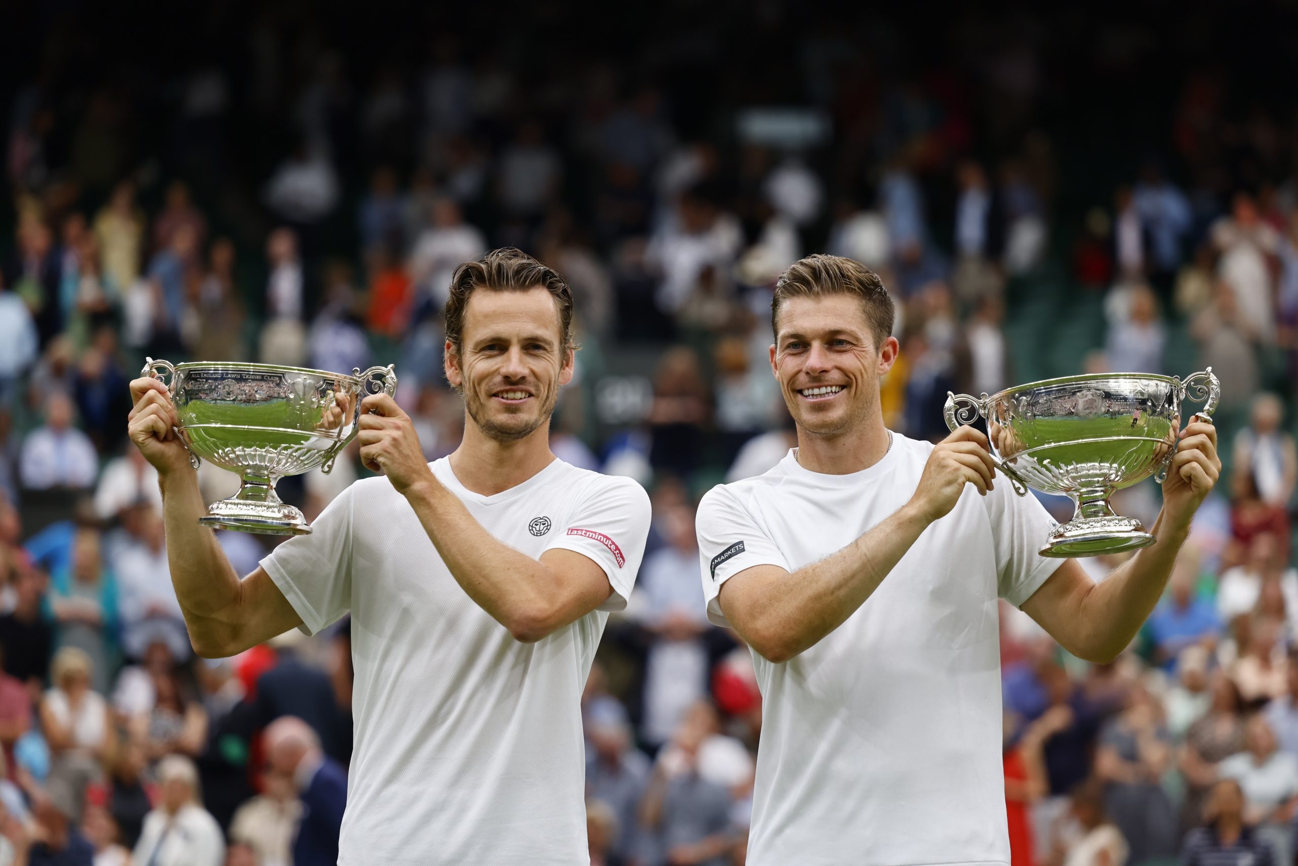 Dupla Koolhof e Skupski vence final de pares masculinos em Wimbledon