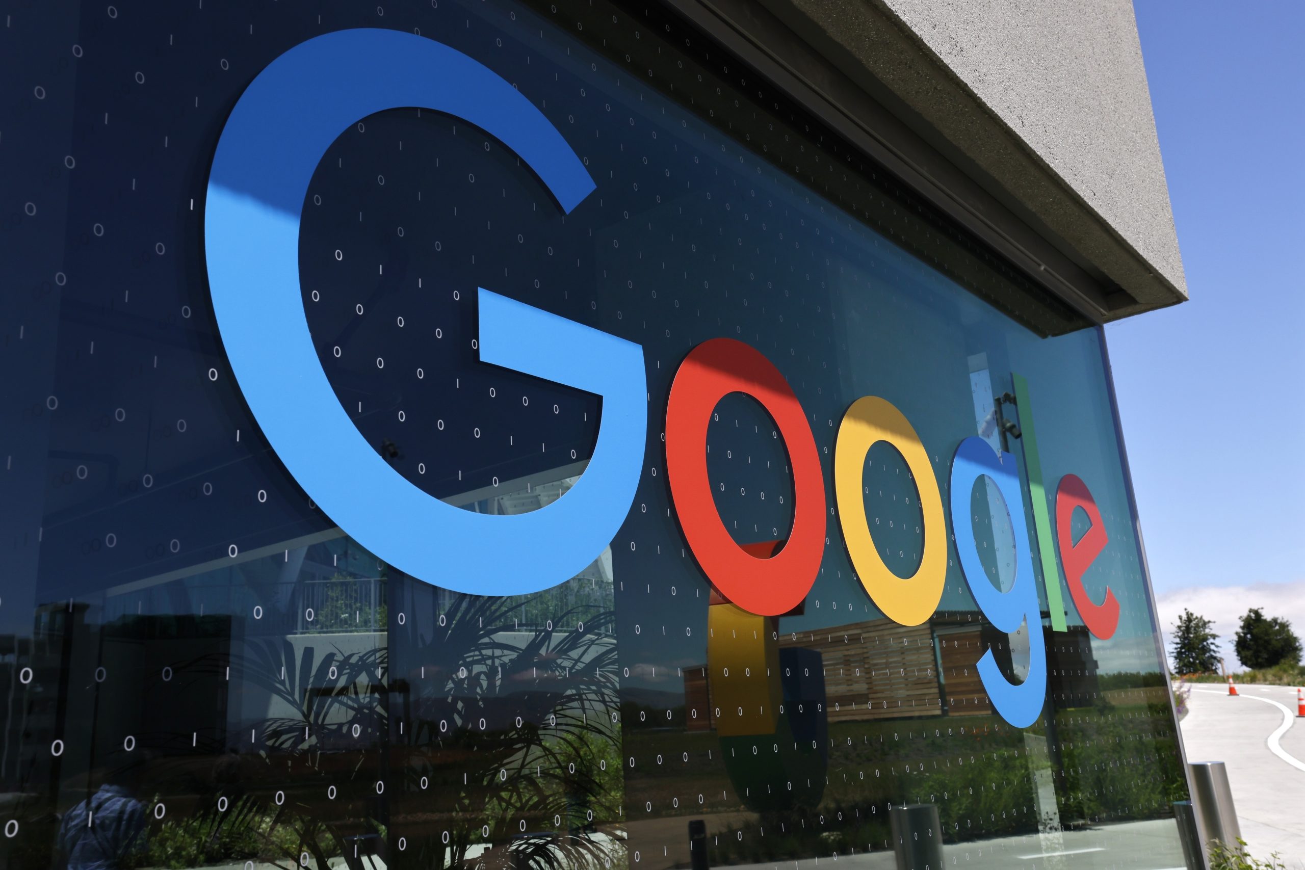 Google vai utilizar energia nuclear para alimentar centros de dados de IA