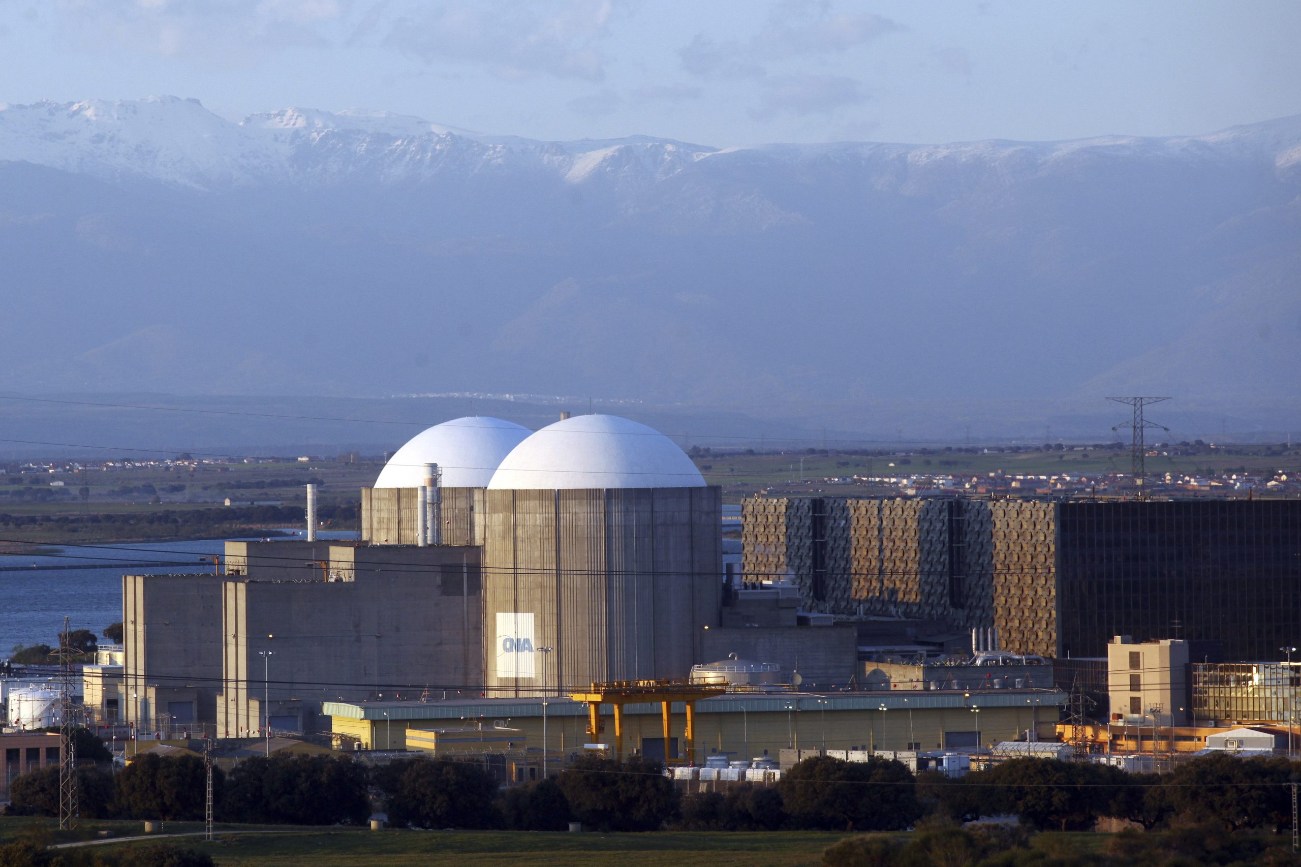 Almaraz: Prolongamento da central nuclear é a maior preocupação da Comissão de Ambiente