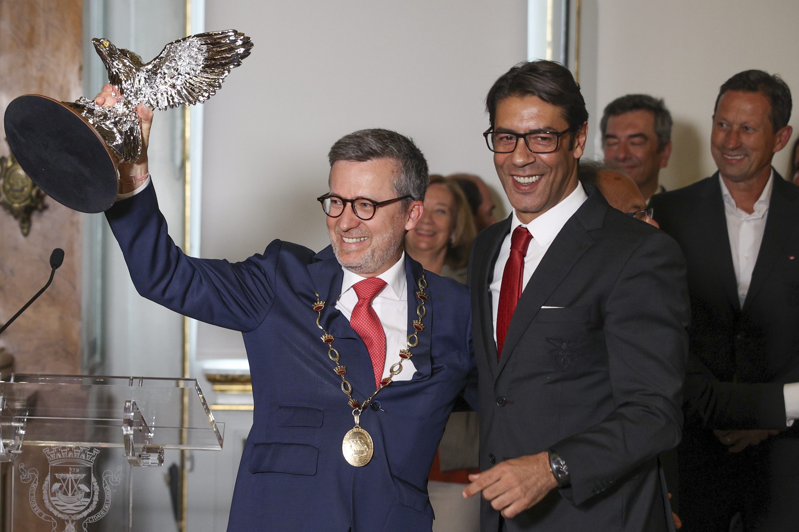 Moedas elogiou Benfica por dar “tudo” e “a vida” pelo título de campeão
