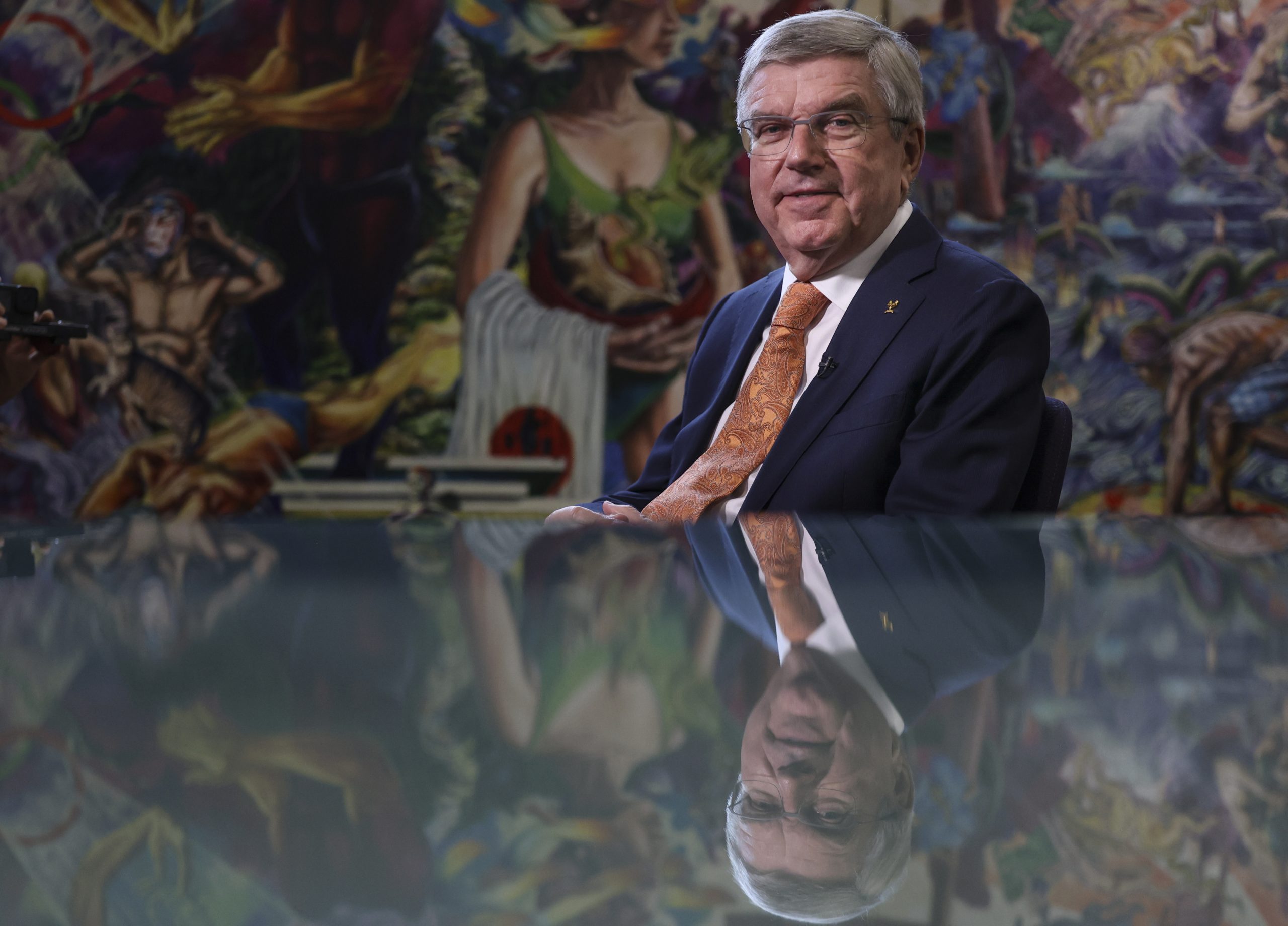 Presidente do COI acredita que tensões geopolíticas tornam Jogos mais relevantes