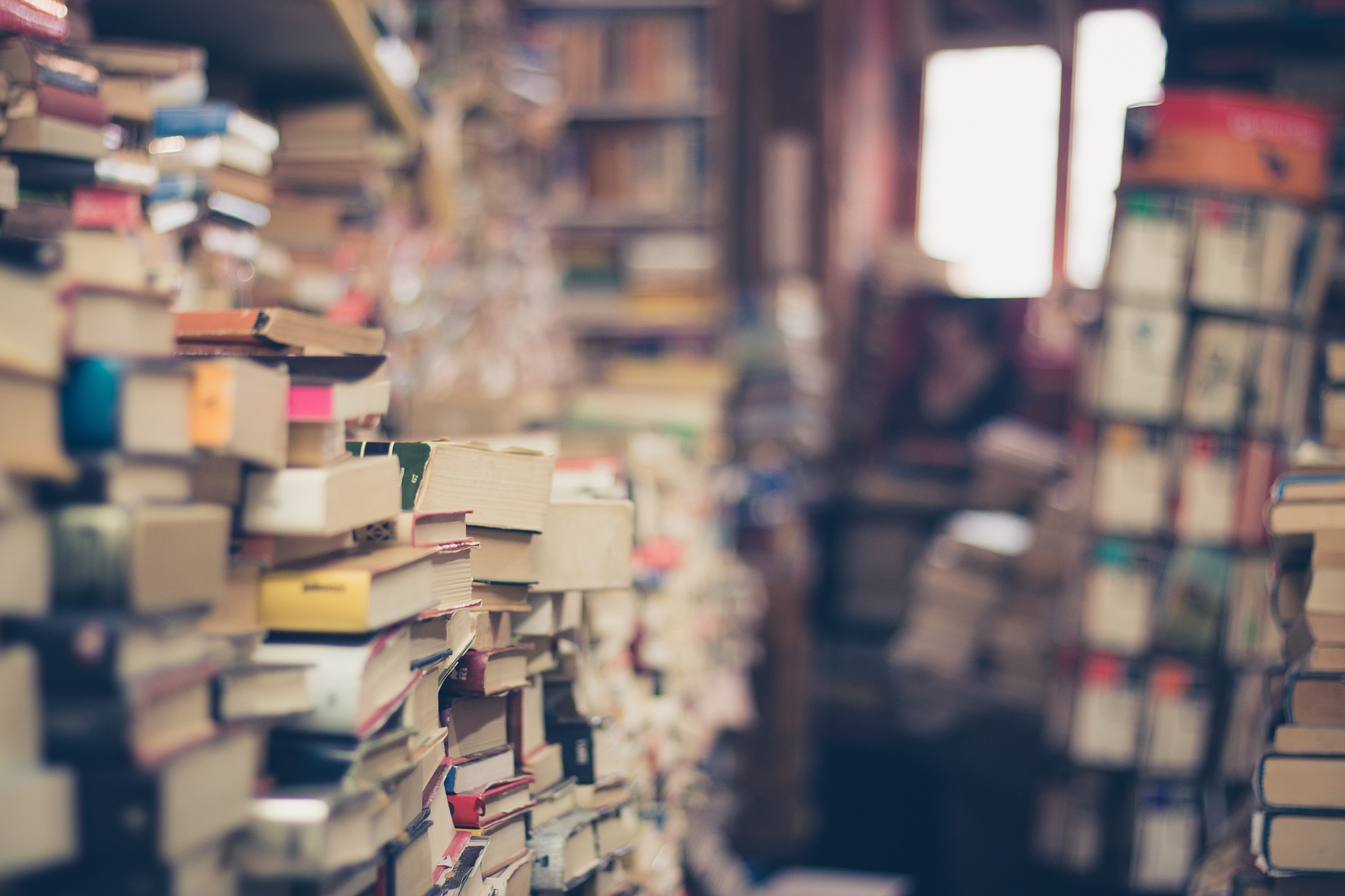 Paulo Kellerman vai escrever “Livro de parede” em edifícios de aldeia de Leiria