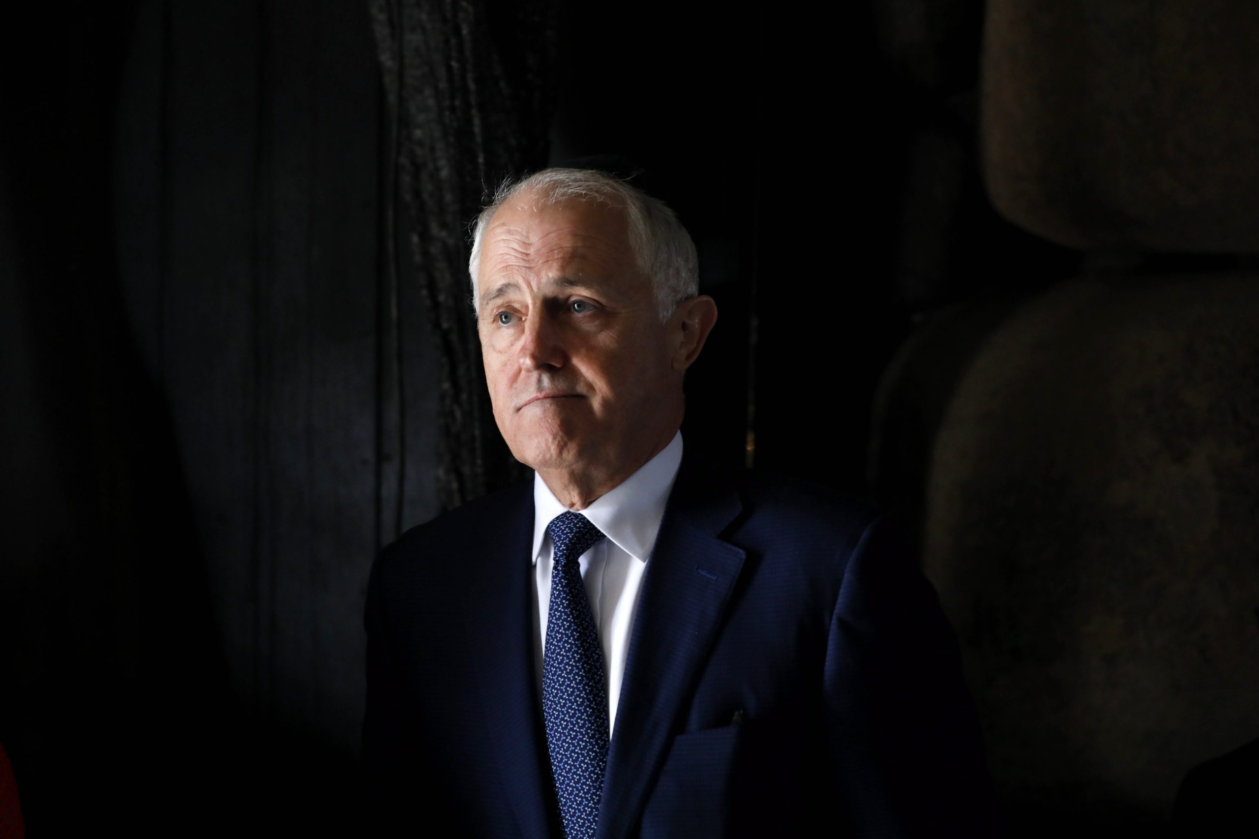 Primeiro-ministro australiano proíbe ministros de manter relações com funcionários após escândalo que abalou o governo