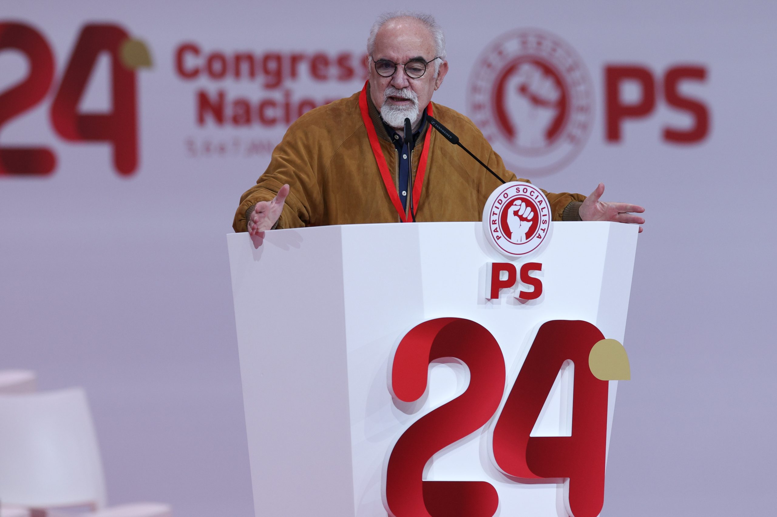 Vieira da Silva: “Tenho de dizer que não estou tranquilo quando lemos a notícia de que um membro do Governo foi escutado quatro anos”