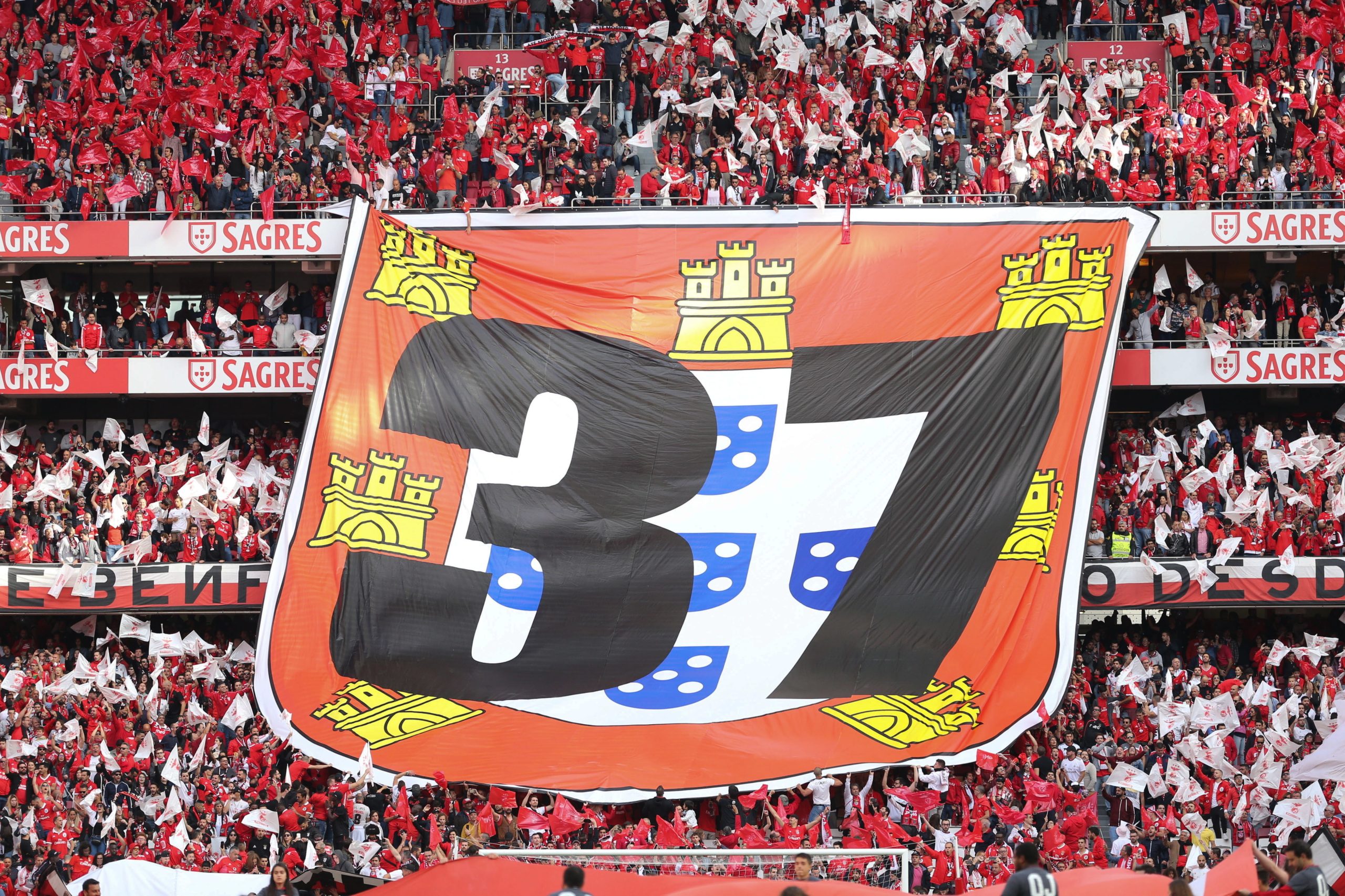 Benfica campeão português de futebol pela 37.ª vez