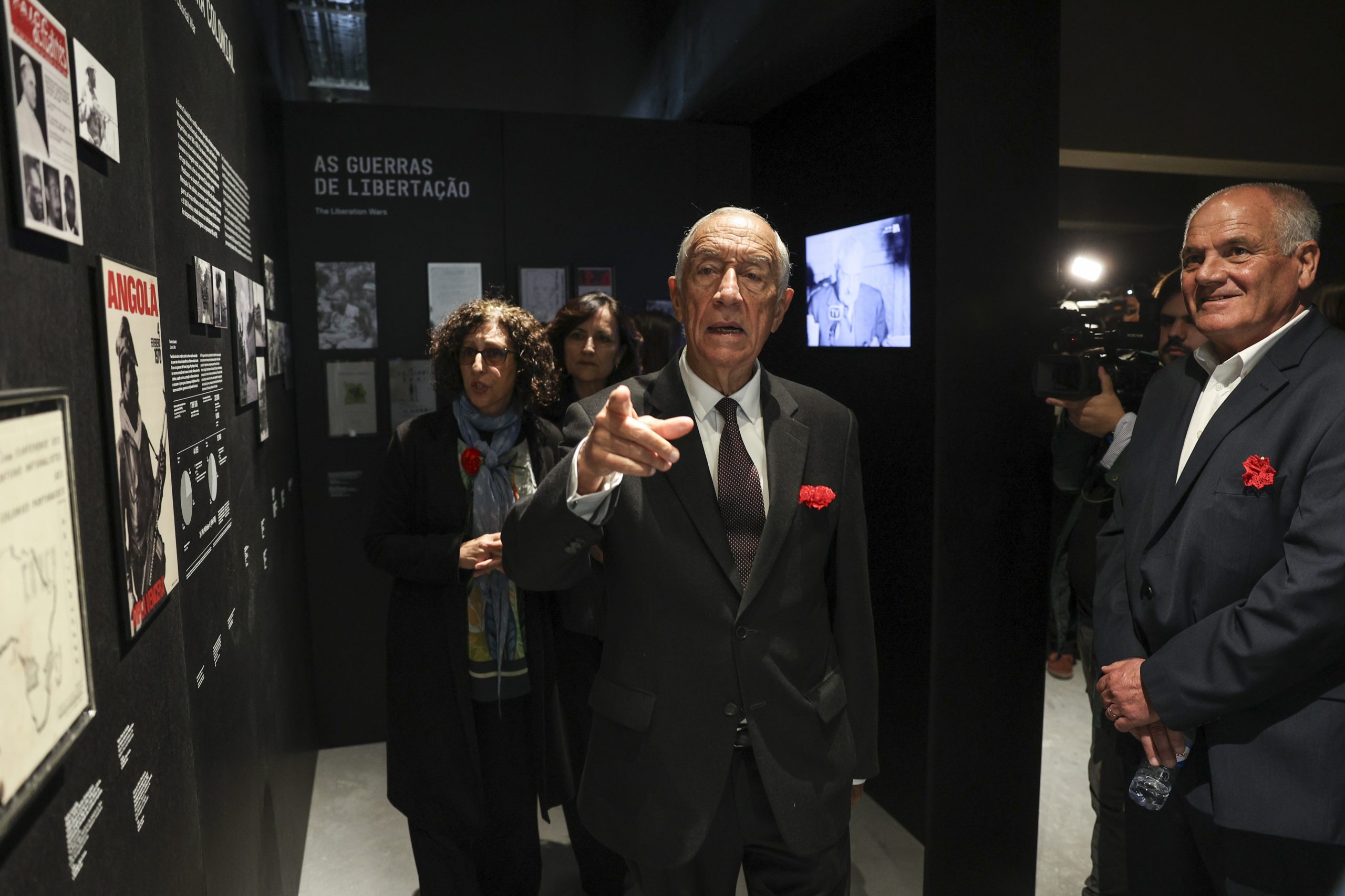Marcelo diz que Governo lhe submeteu previamente o comunicado sobre reparações às ex-colónias