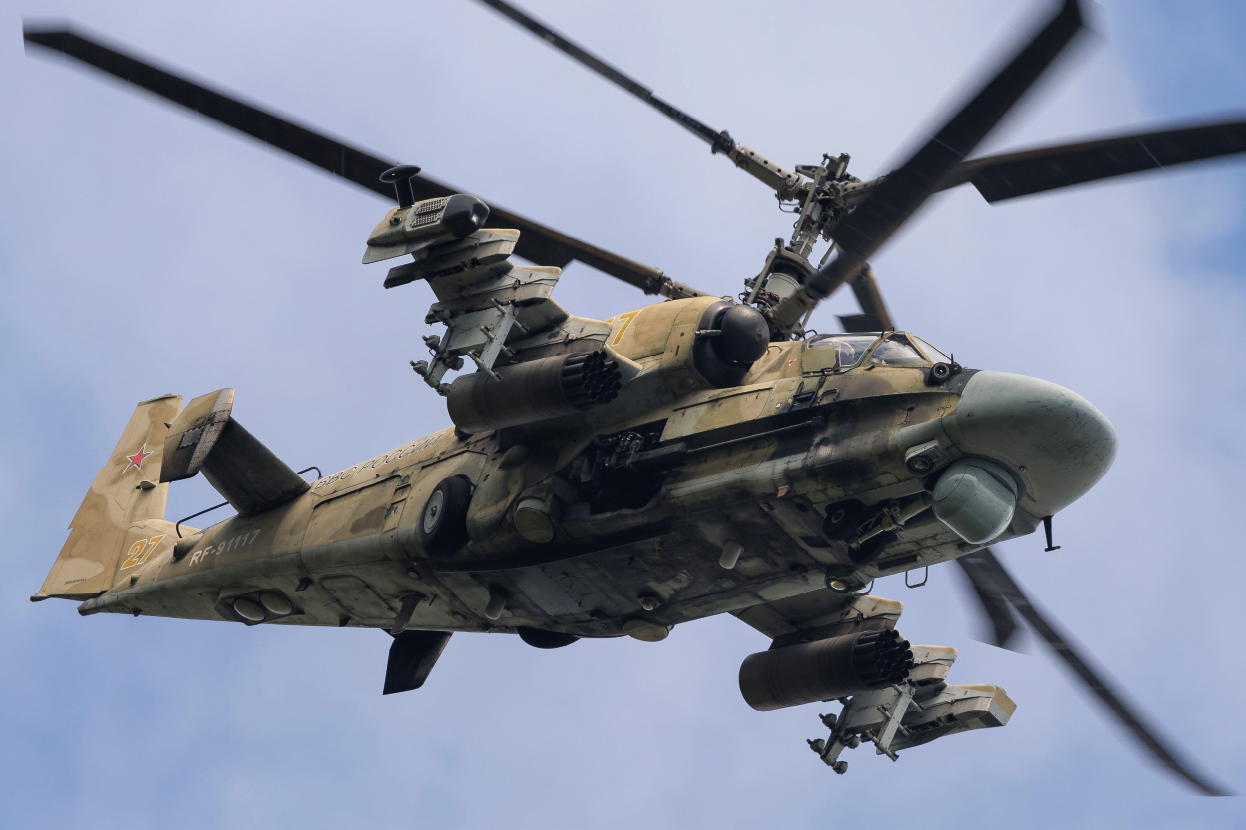 Rangel desvaloriza “bullying” da Rússia sobre entrega de helicópteros a Kiev