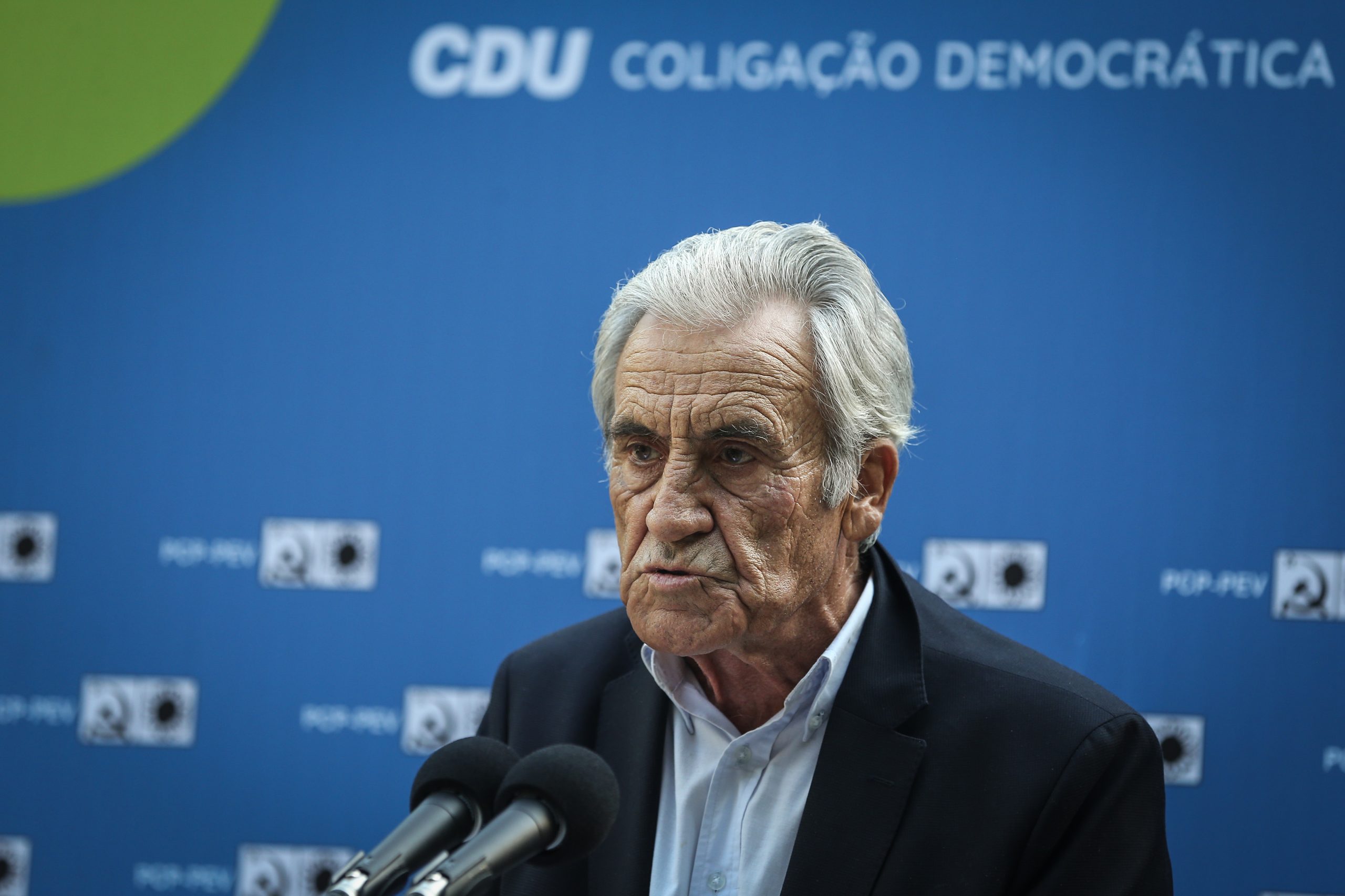 OE2021: Líder do PCP pede ao Governo que assuma responsabilidades
