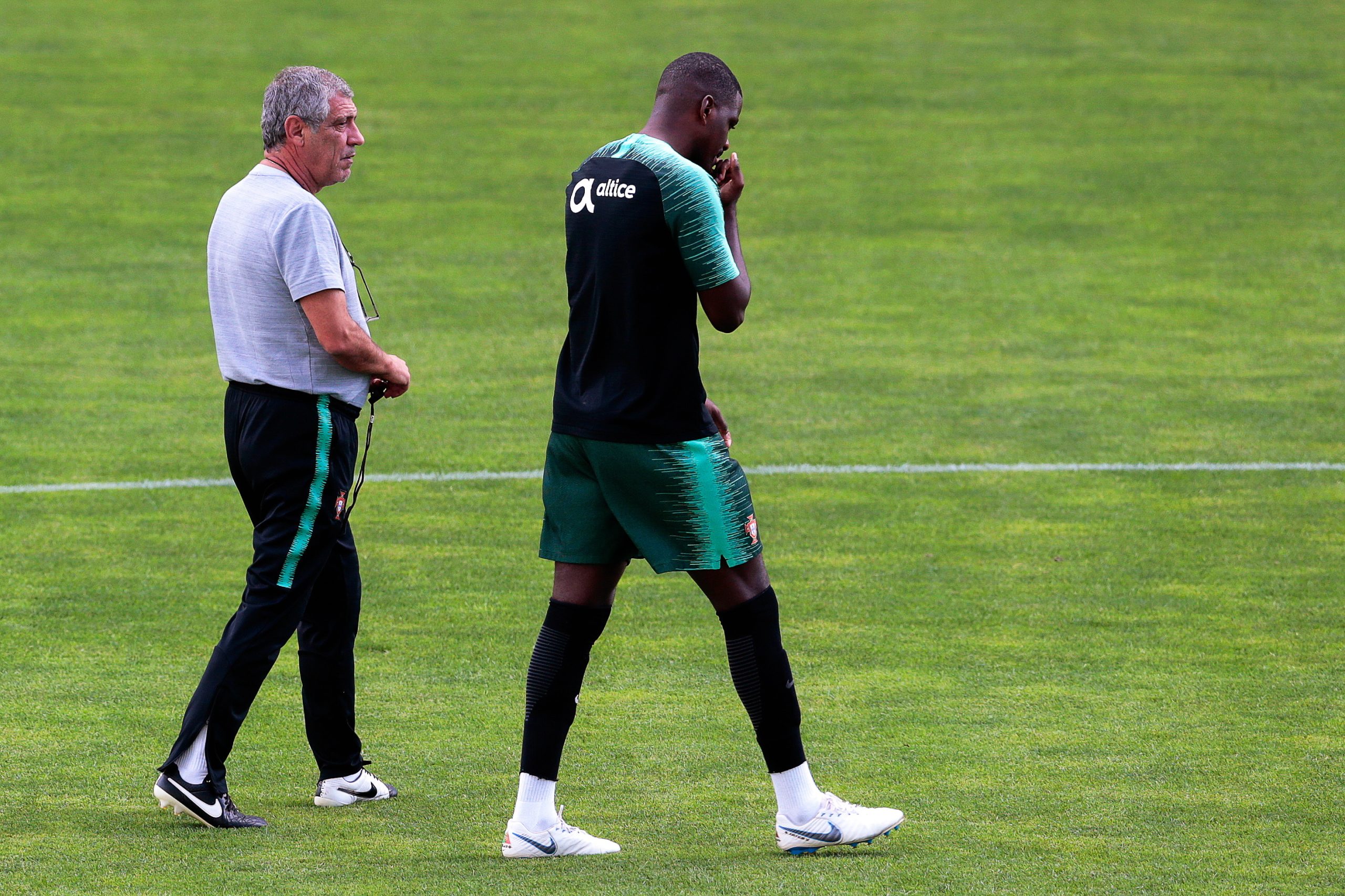 Euro2020: William em pleno no treino de Portugal, Mário Rui limitado
