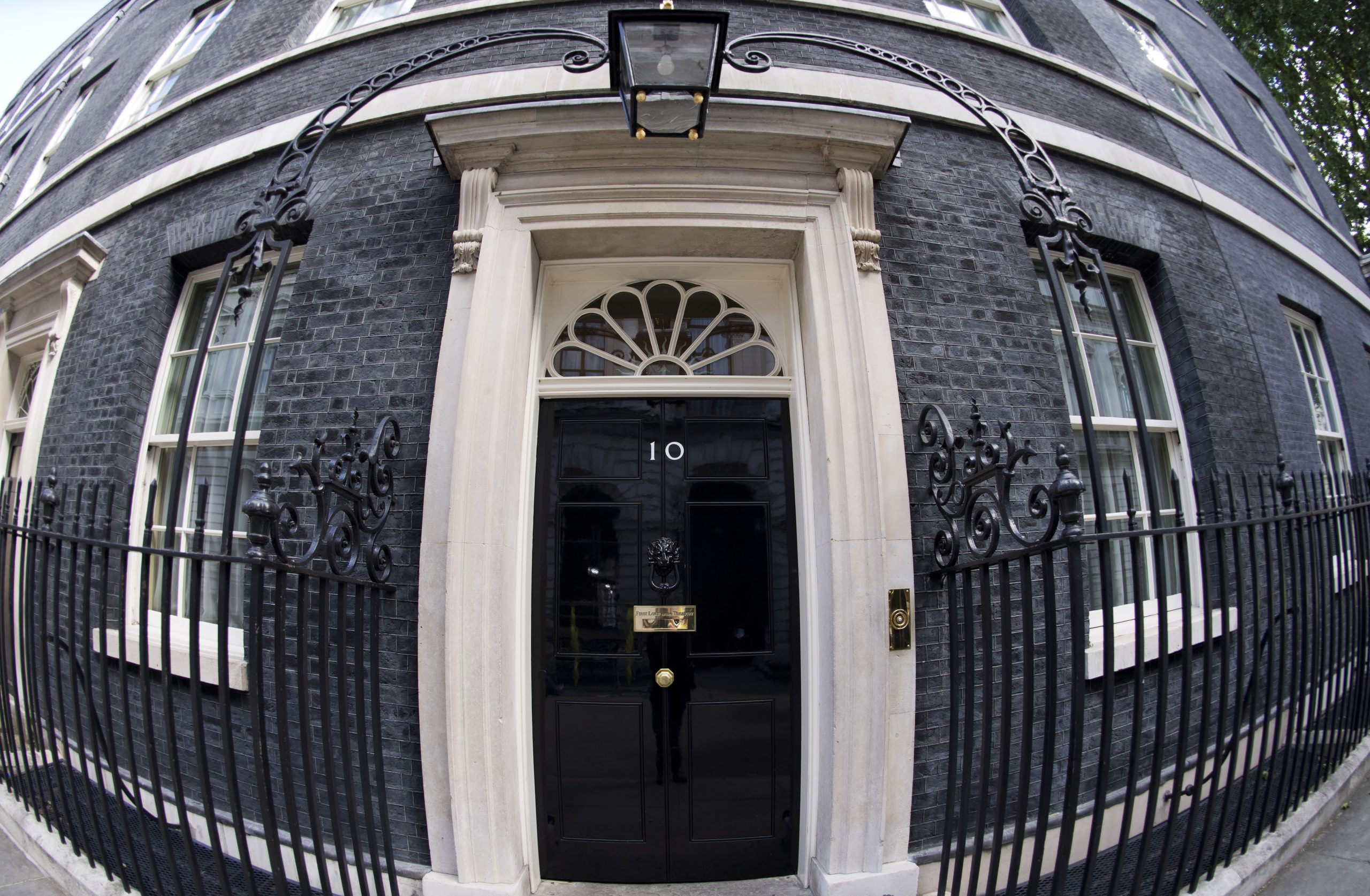 Brexit: Quatro dos cinco candidatos a primeiro-ministro querem preparar Reino Unido para uma saída sem acordo