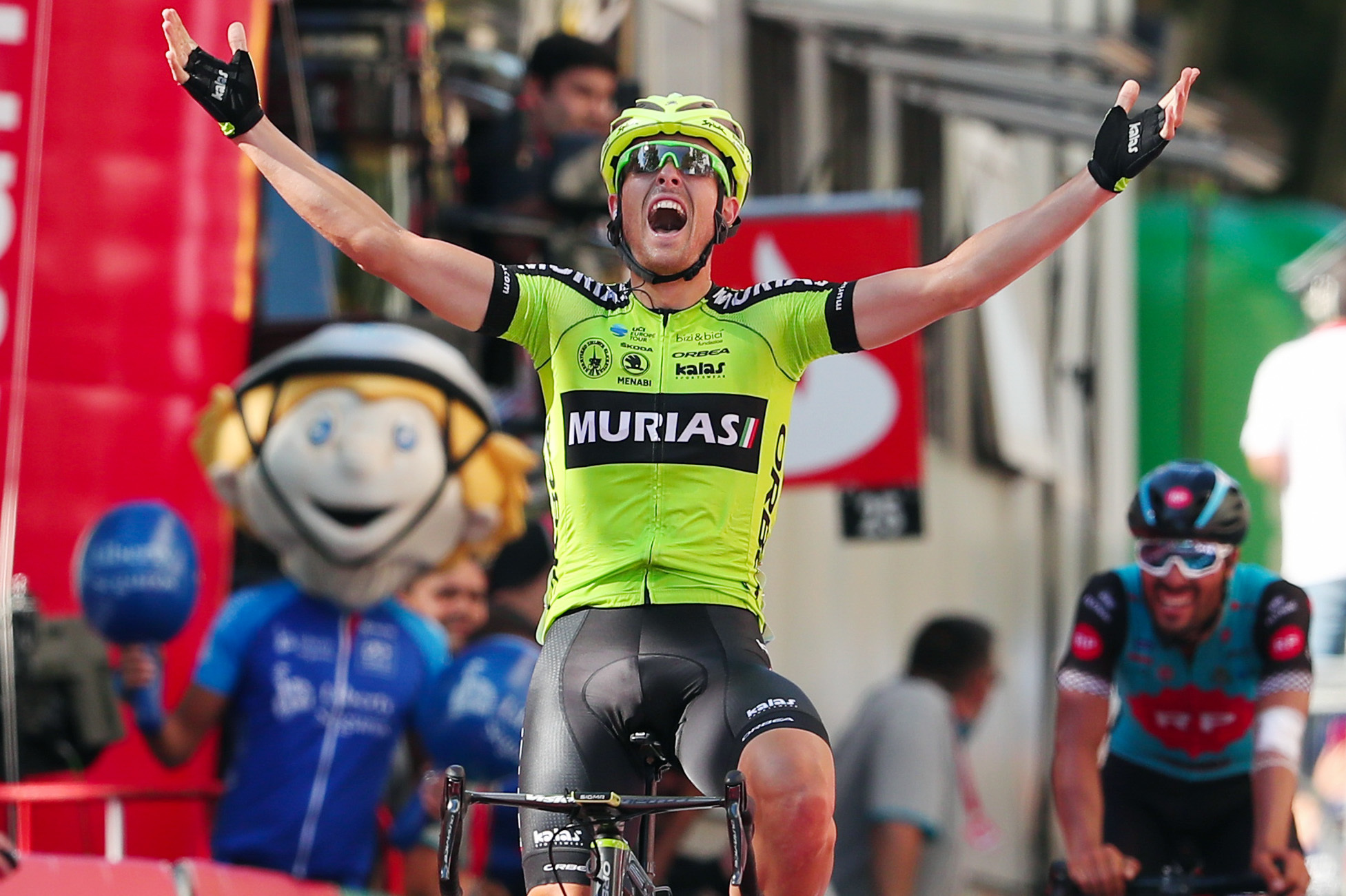 Gustavo Veloso sobe à liderança, Aristi vence segunda etapa da Volta a Portugal