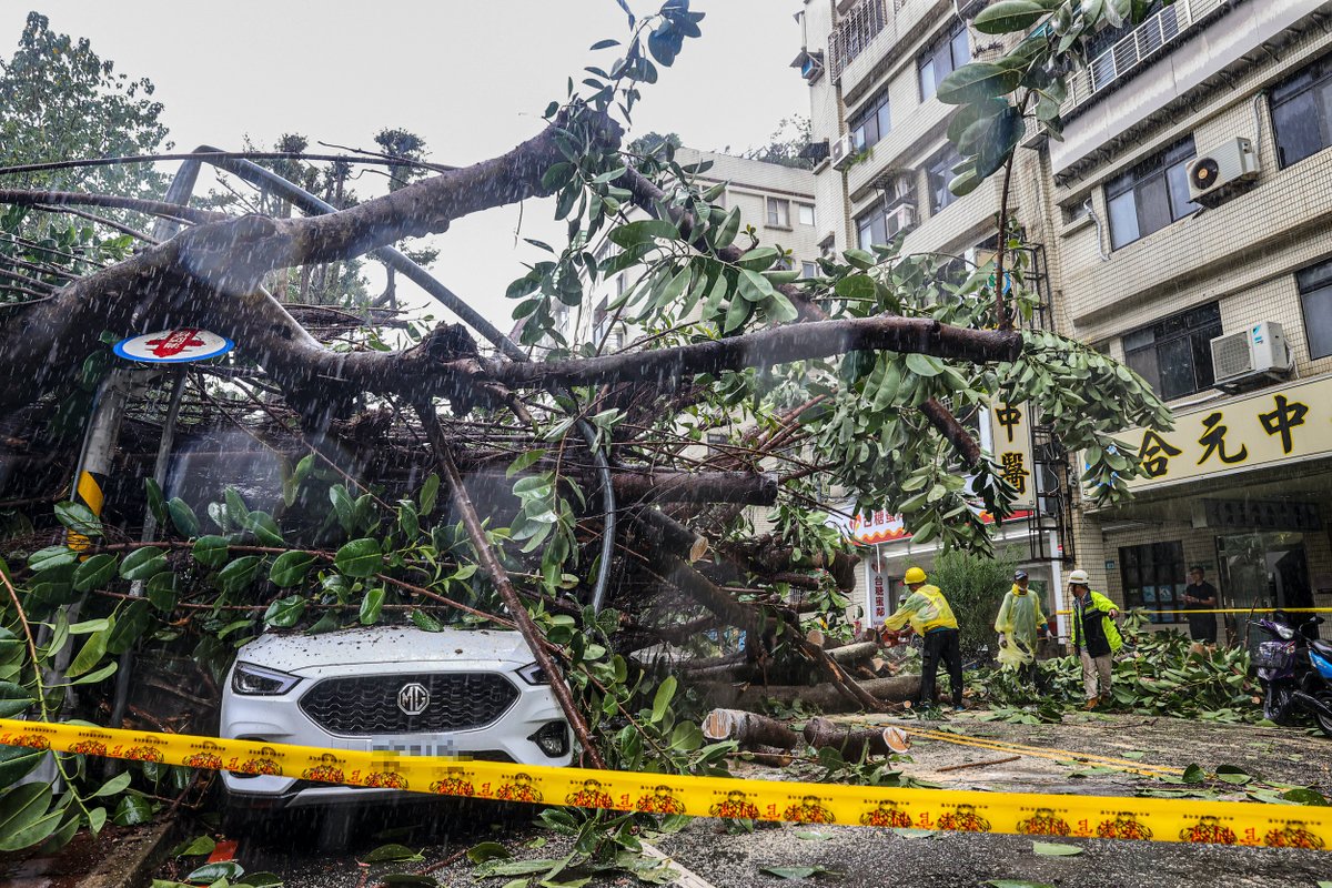 Tufão Ragasa atinge a China após 17 mortos em Taiwan