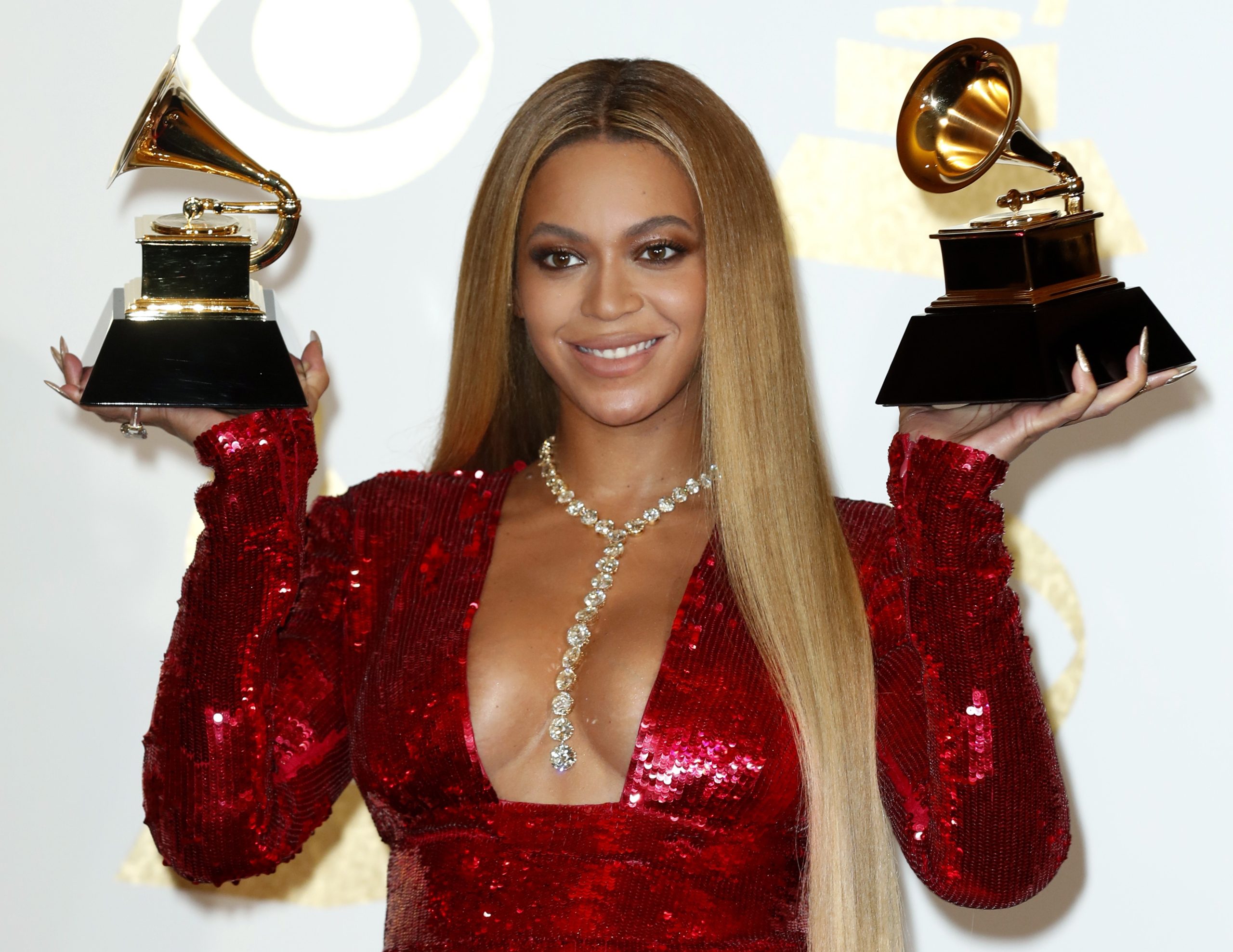 Beyoncé faz história como artista mais premiada de sempre nos Grammys