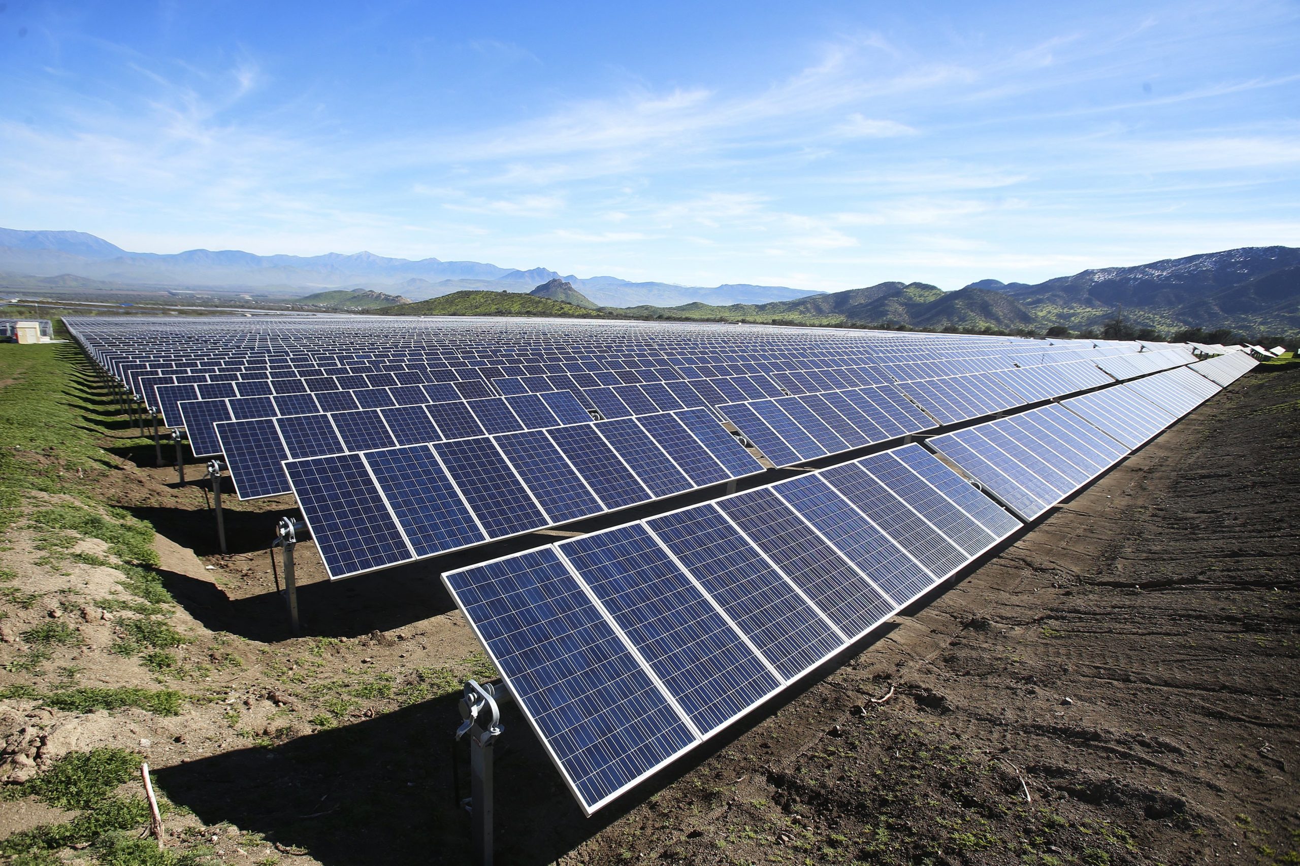 Ambiente. Ilha do Príncipe vai ter energia solar fotovoltaica dentro de quatro meses