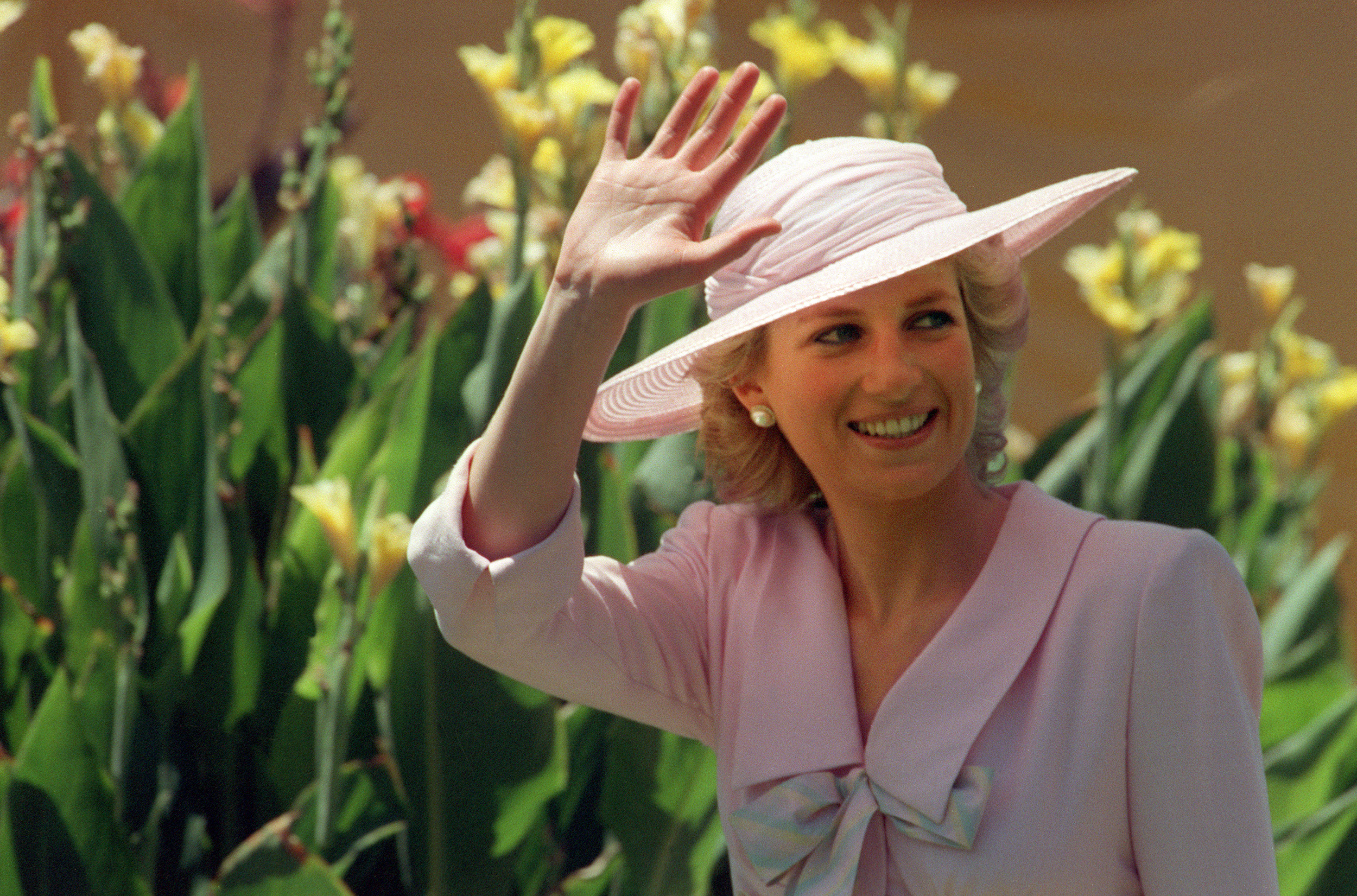 Irmão da princesa Diana acusa BBC de “desonestidade” em entrevista histórica de há 25 anos