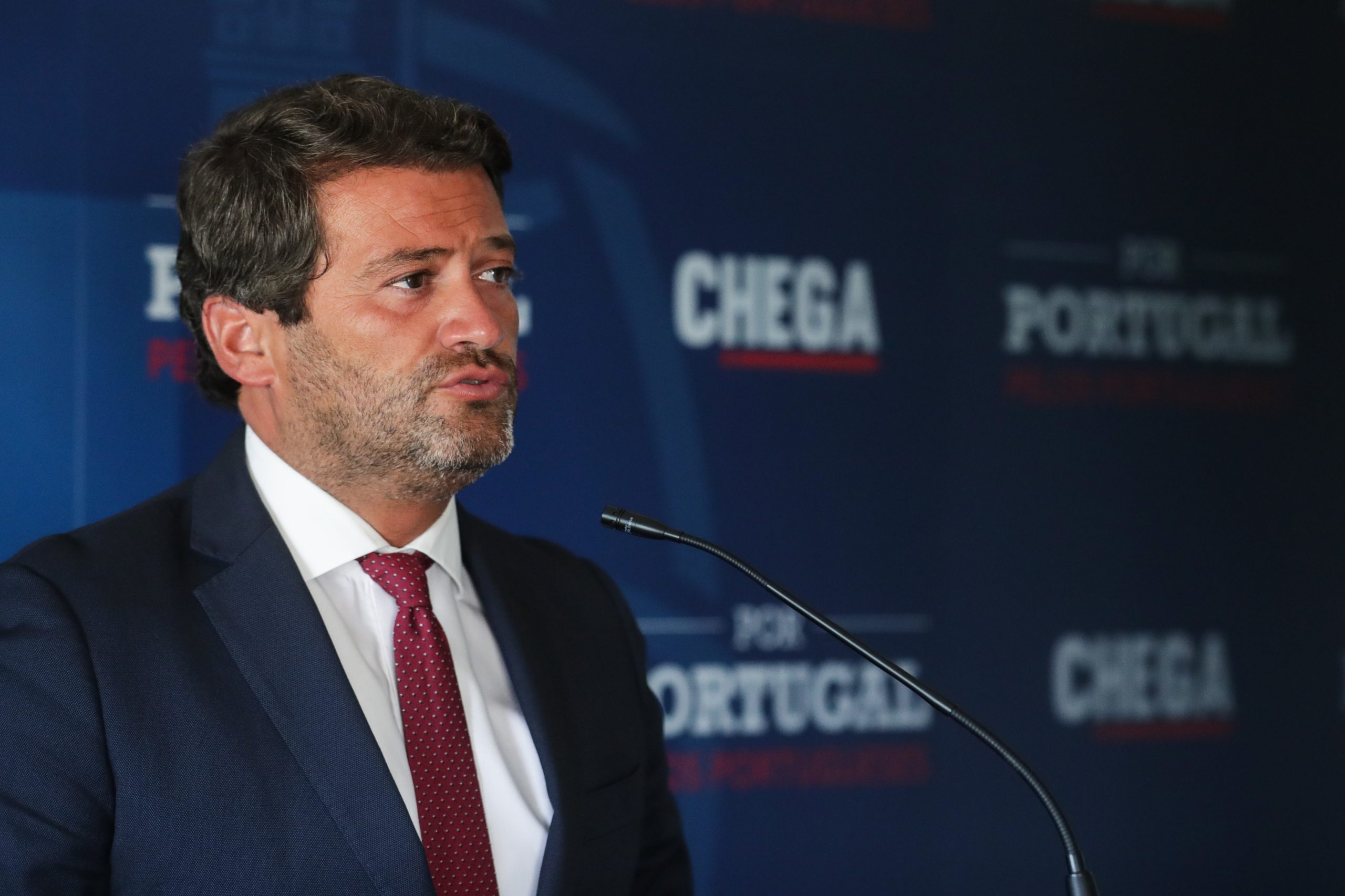 Ventura mantém confiança política em Mithá Ribeiro e diz que deputado continua no Chega