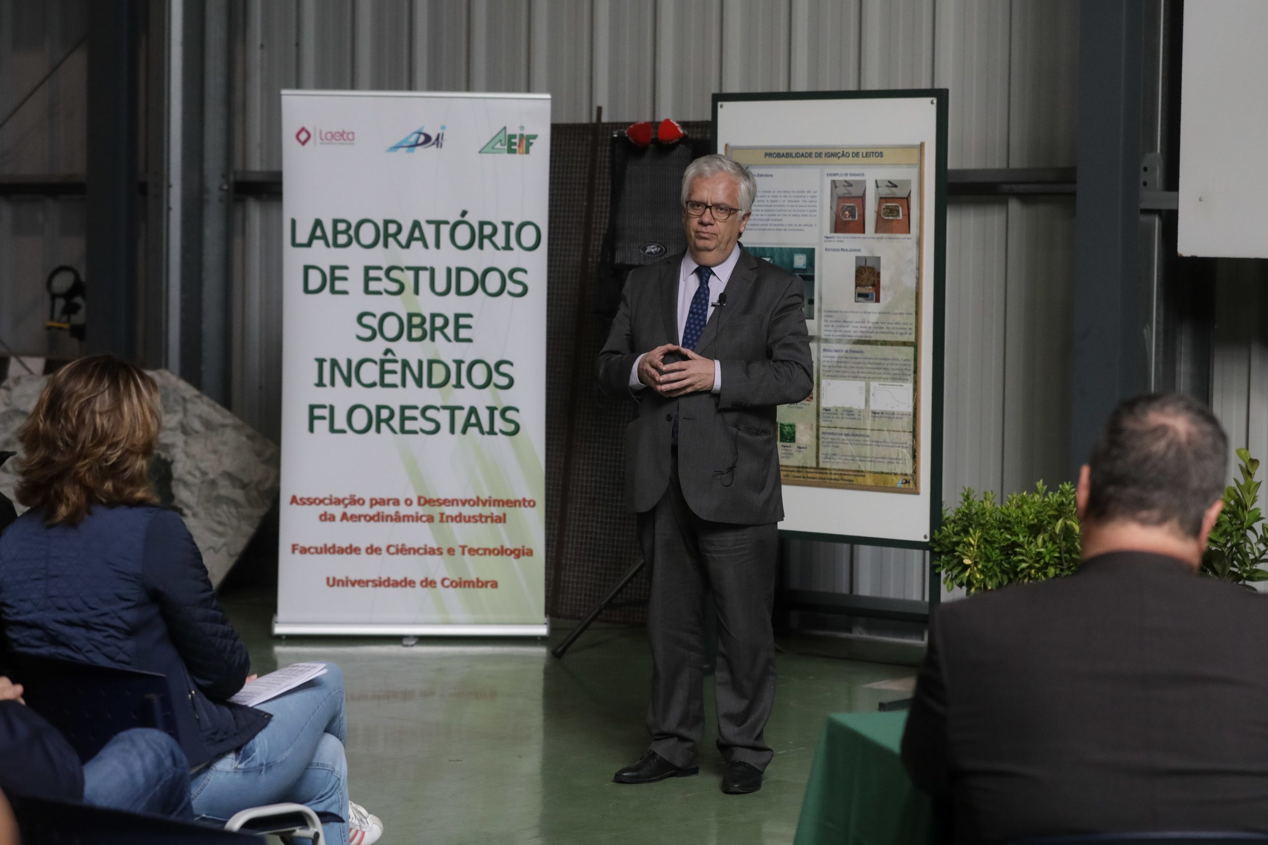 Incumprimento da Everjets leva Governo a mobilizar diferentes meios aéreos para os incêndios