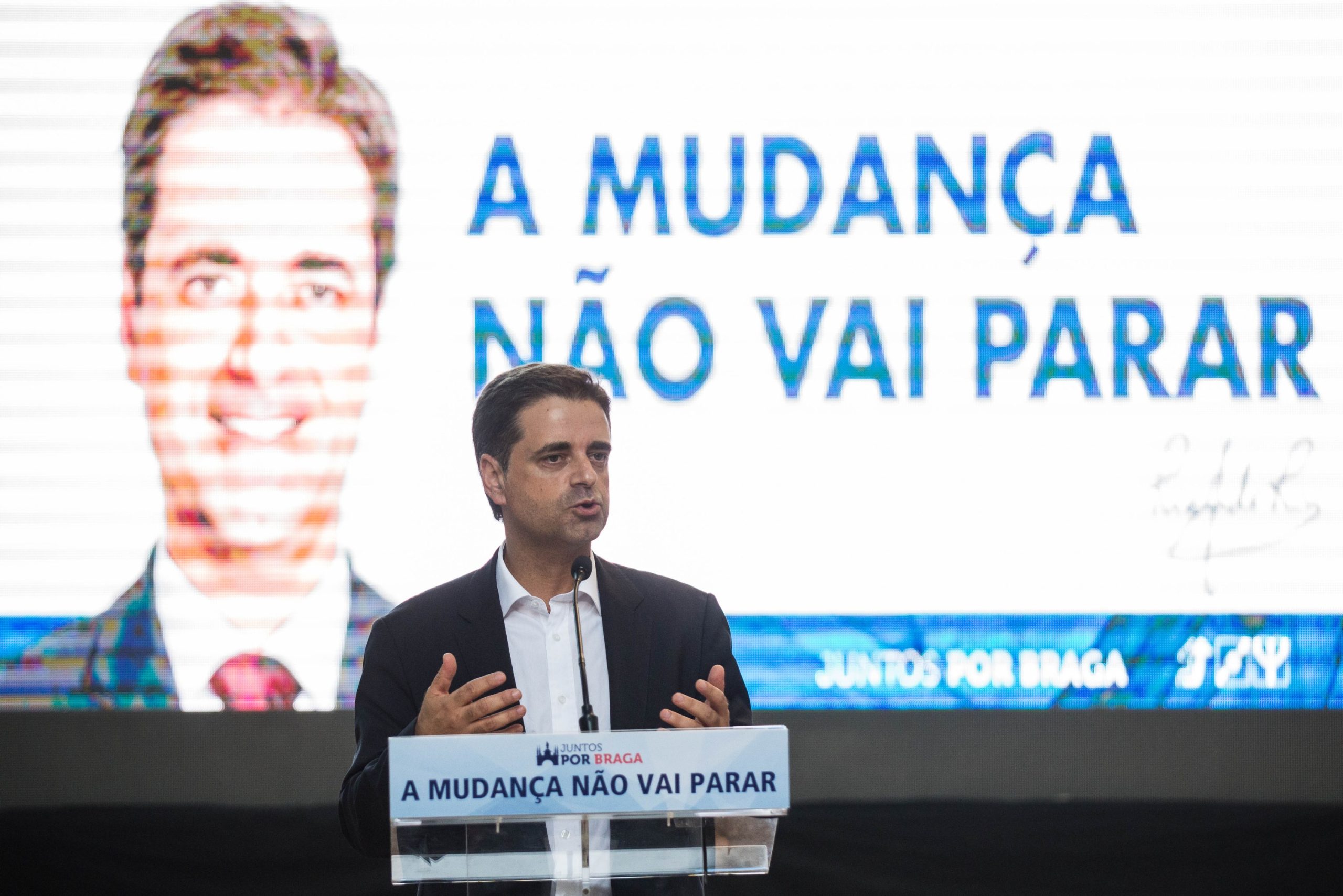 Ricardo Rio perto de maioria absoluta na Câmara de Braga