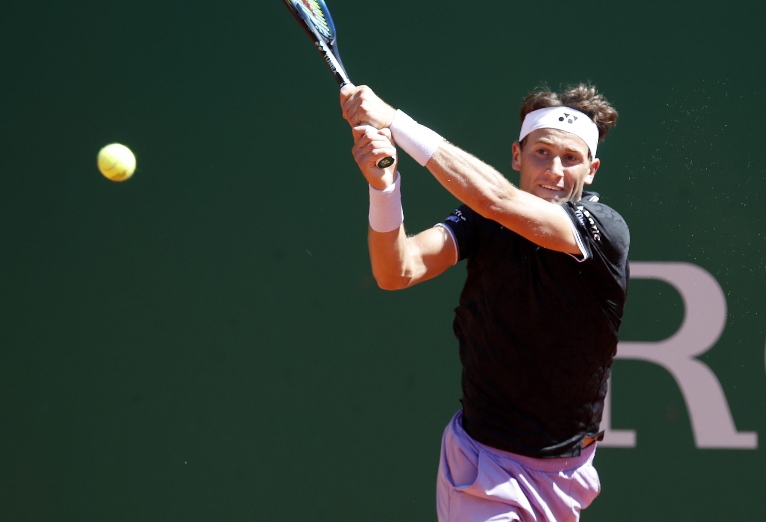 Ruud sobe a terceiro no ranking mundial de ténis. Djokovic mantém liderança