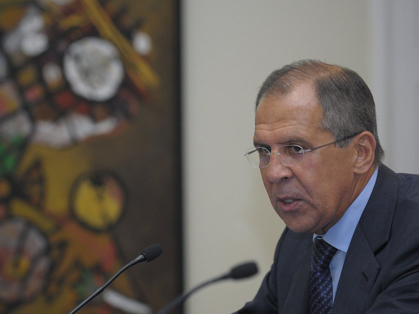 Lavrov diz que hospital bombardeado em Mariupol era base de extremistas ucranianos