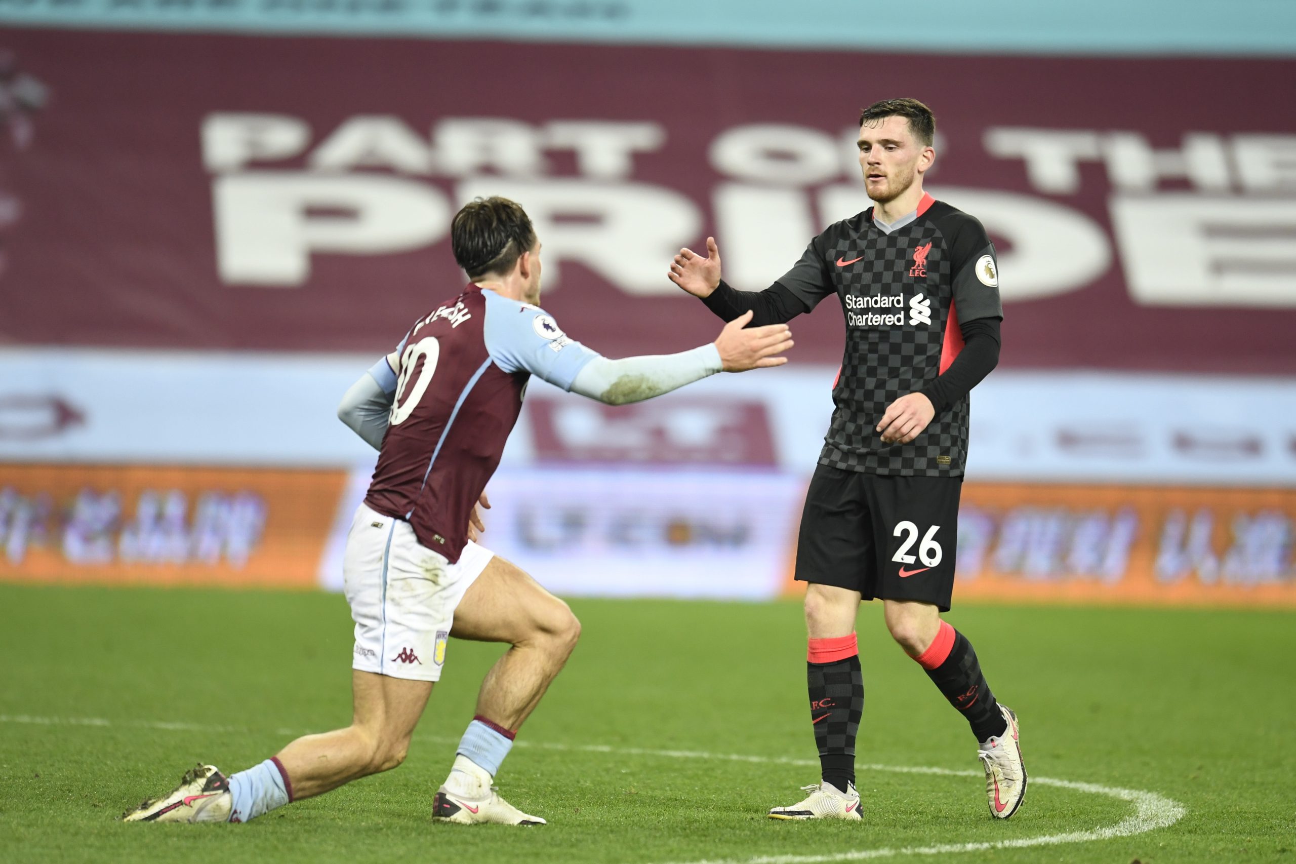 Aston Villa-Liverpool vai realizar-se apesar dos casos positivos nos ‘villans’