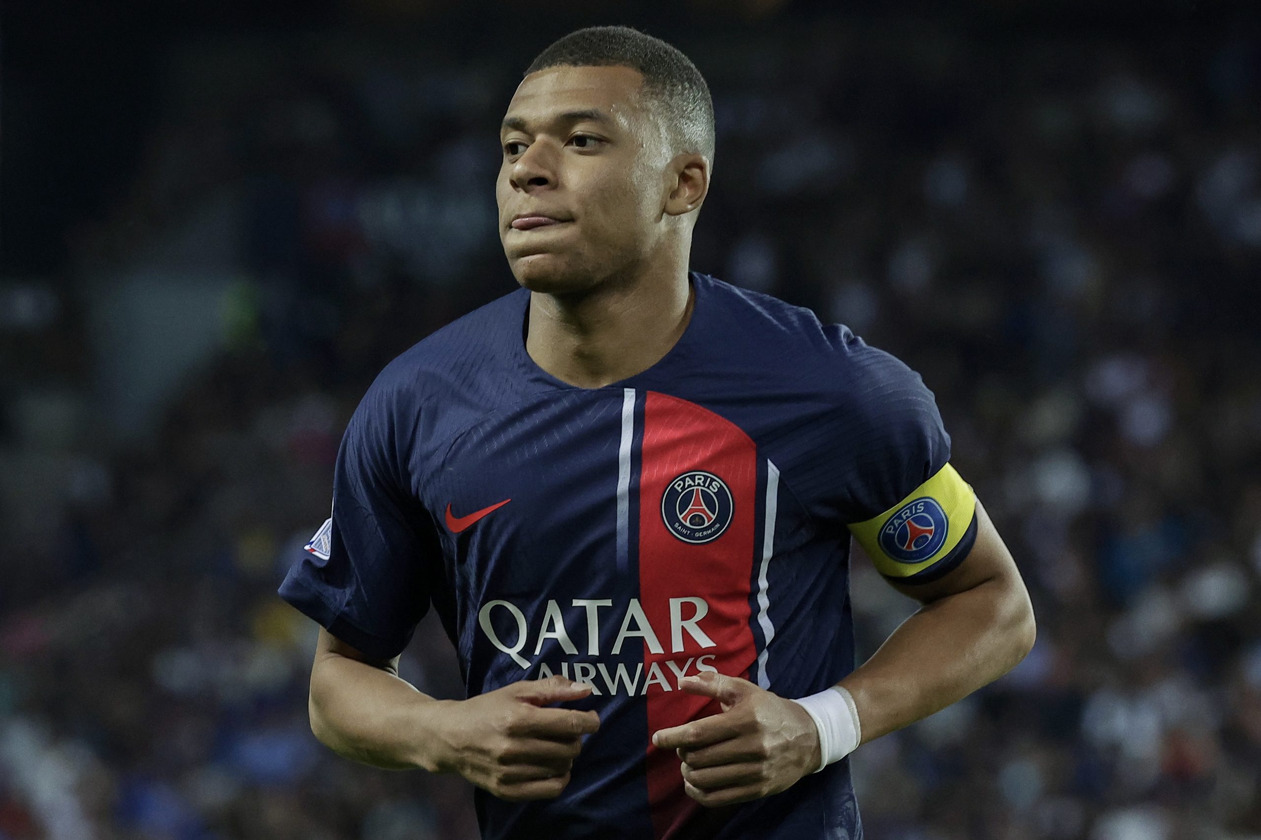 Mbappé reafirma que a sua “única opção” é ficar no Paris Saint-Germain