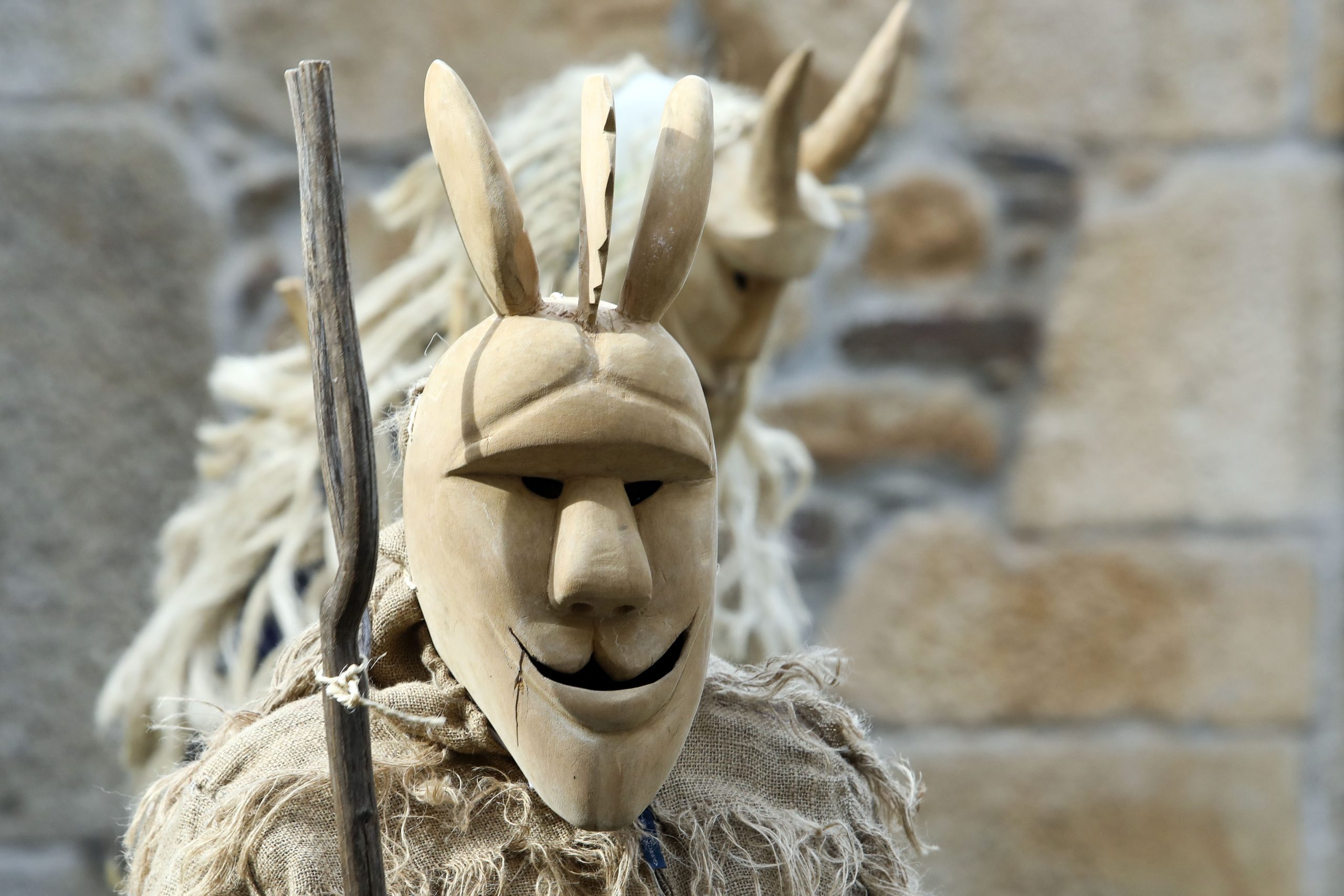 O Carnaval de Lazarim é mesmo um completo segredo. “Ninguém dá a cara, ninguém sabe quem faz”.
