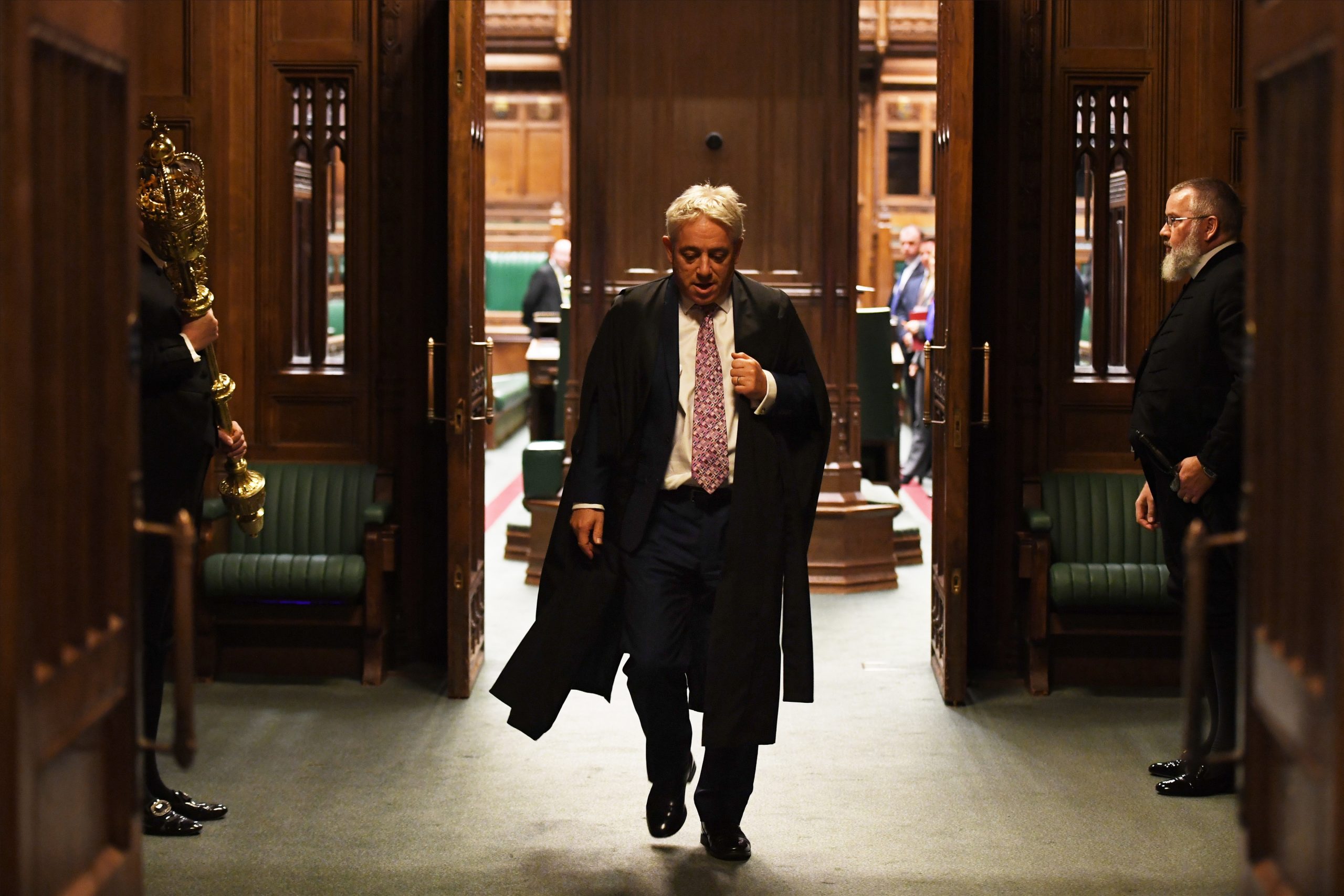 Quem será o próximo “Speaker” a pedir ordem? Deputados escolhem hoje próximo Presidente do Parlamento britânico