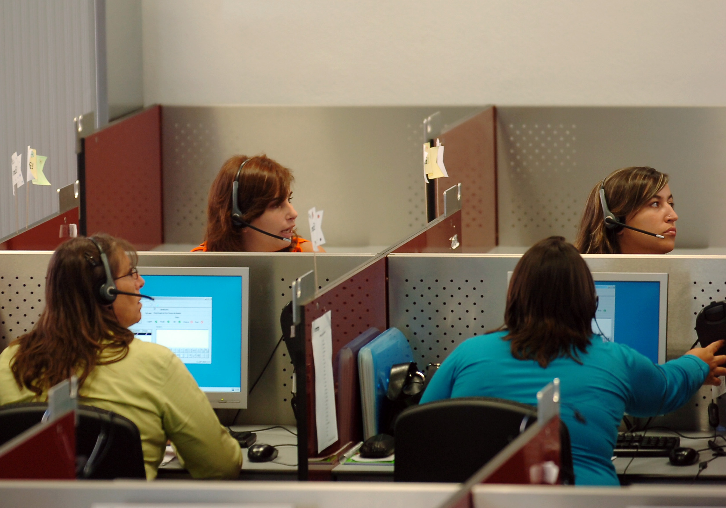 Teleperformance: Trabalhadores em greve na 2.ª feira por aumentos salariais