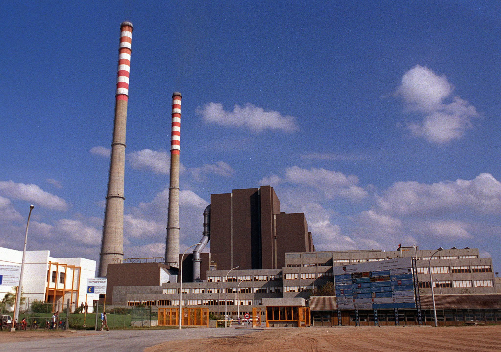 Zero quer fim de centrais de Sines e Pego até 2023