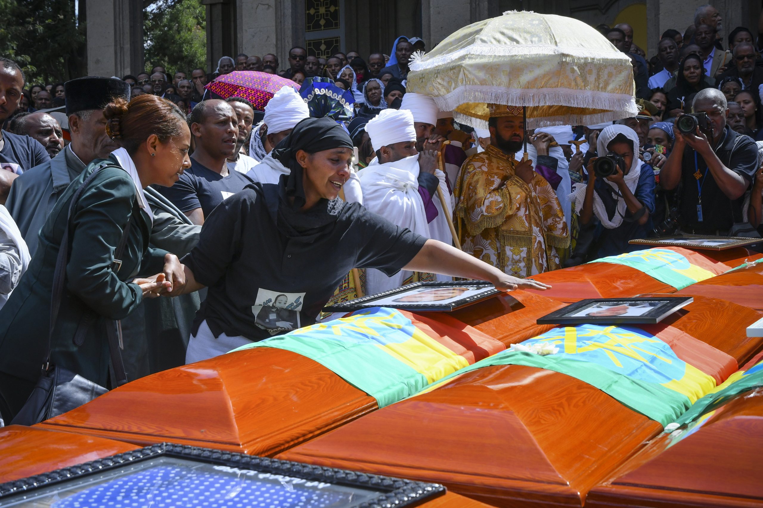 Etiópia celebrou funeral simbólico das vítimas da queda do Boeing 737 Max 8