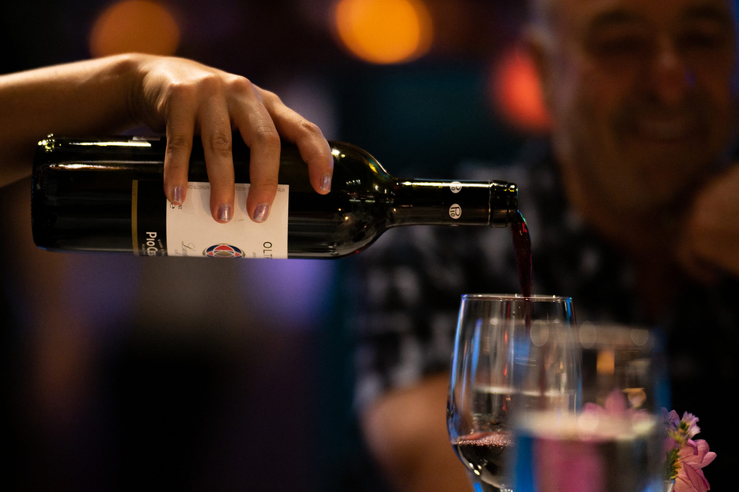 Um copo de vinho por dia faz bem à saúde?