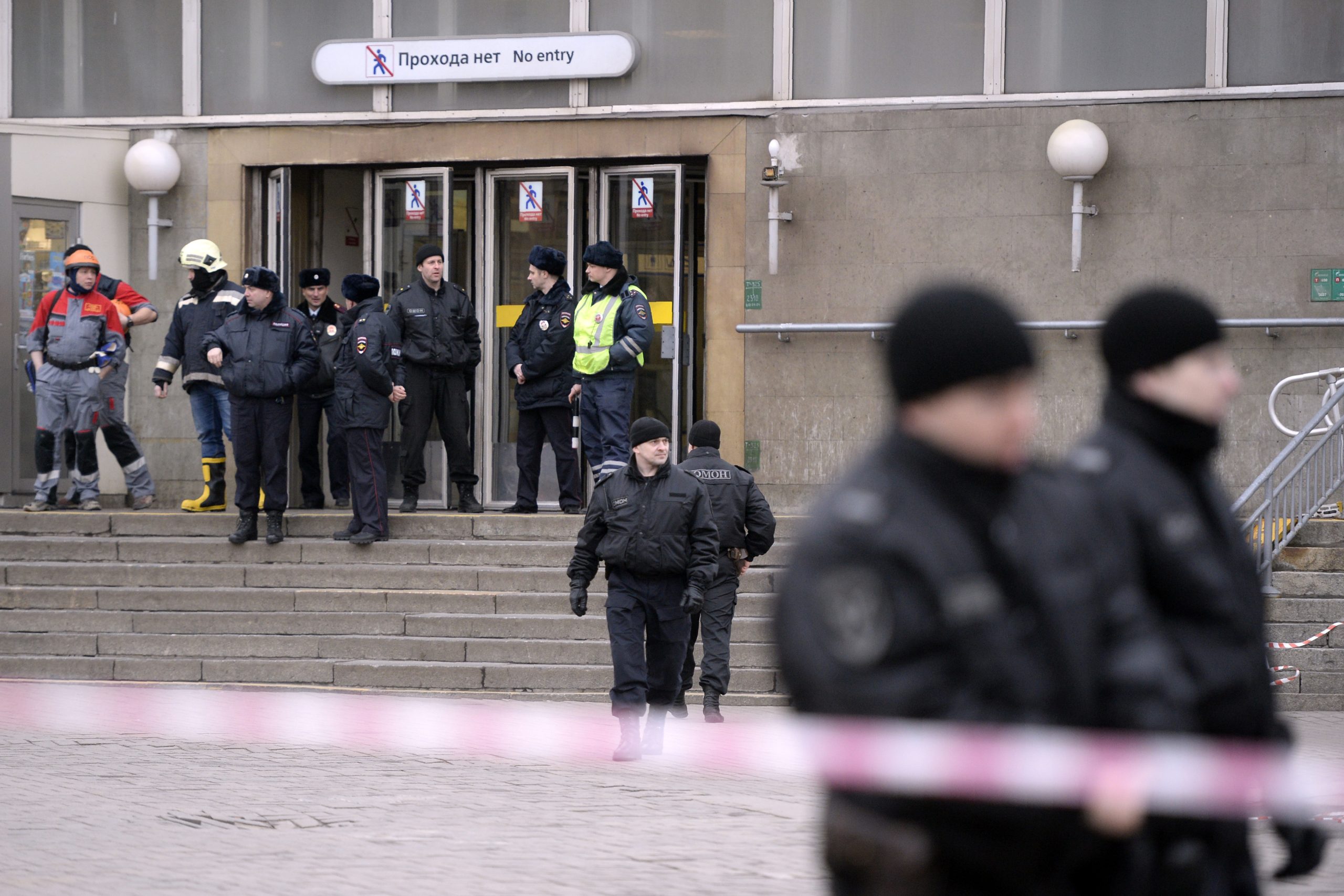 Explosão no metro de São Petersburgo, na Rússia, faz vários mortos. Acompanhe aqui ao minuto