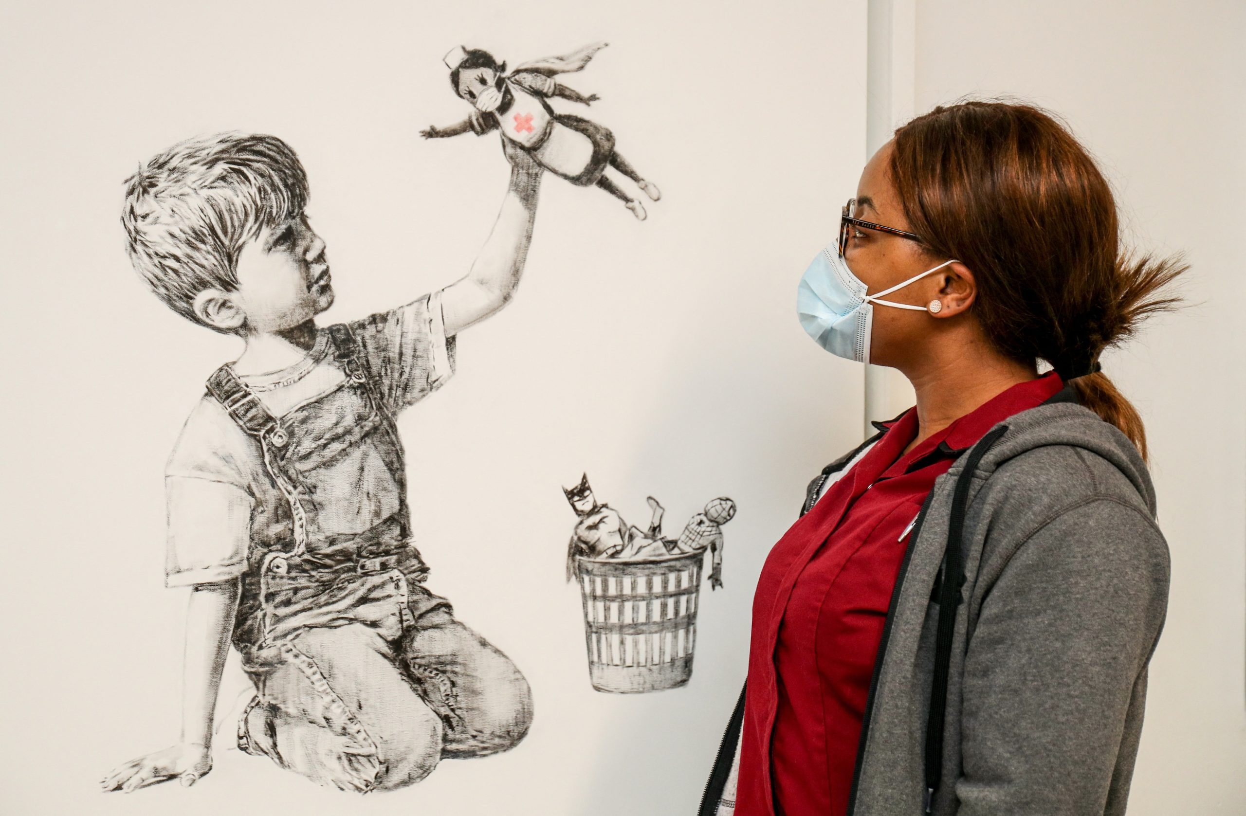 “Game Changer”. Obra de Banksy atinge novo recorde em leilão com 19,4 milhões de euros