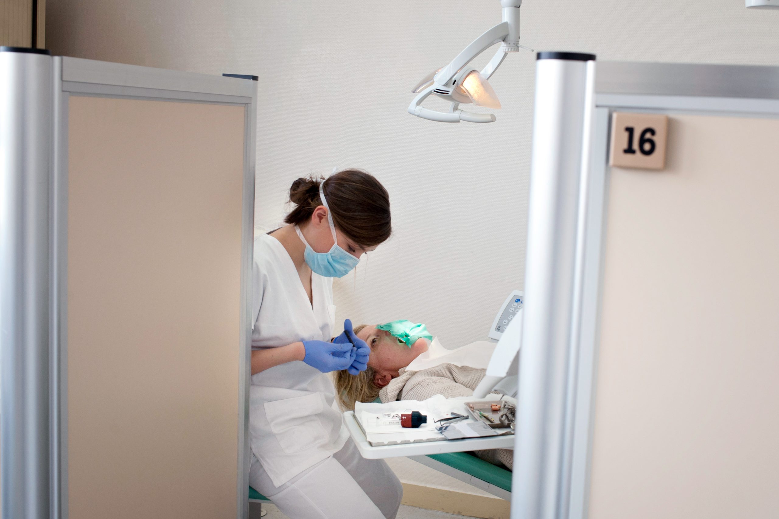 PS/Amarante critica câmara por não aderir aos dentistas nos cuidados primários