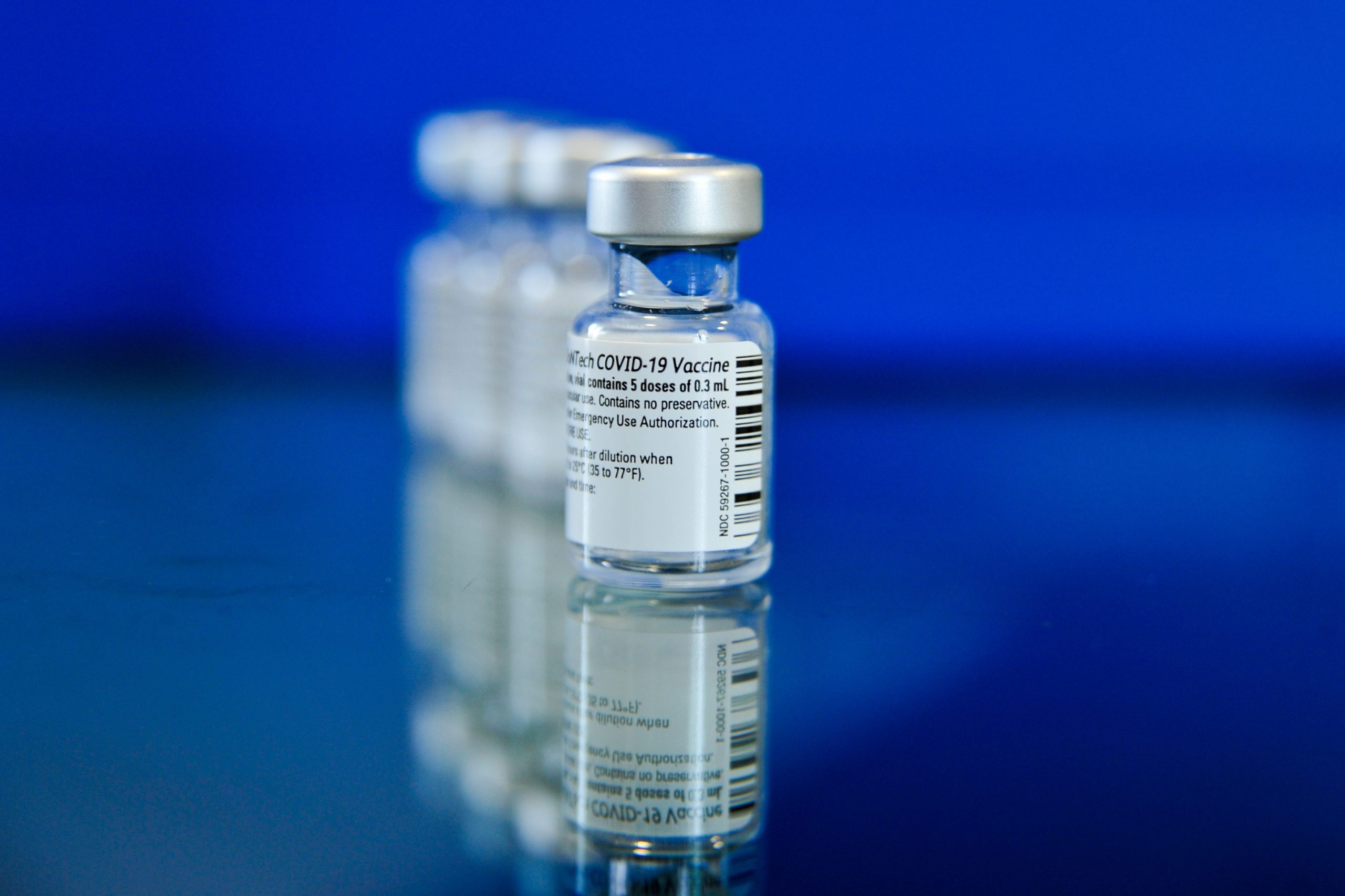 Covid-19. BioNTech anuncia intenção de instalar fábrica de vacinas em Singapura