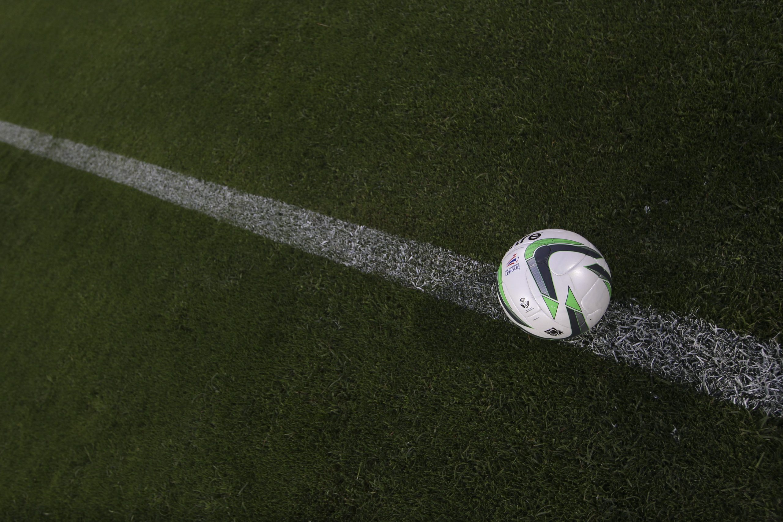 Morreu Vassili Kulkov, ex-jogador do Benfica e FC Porto