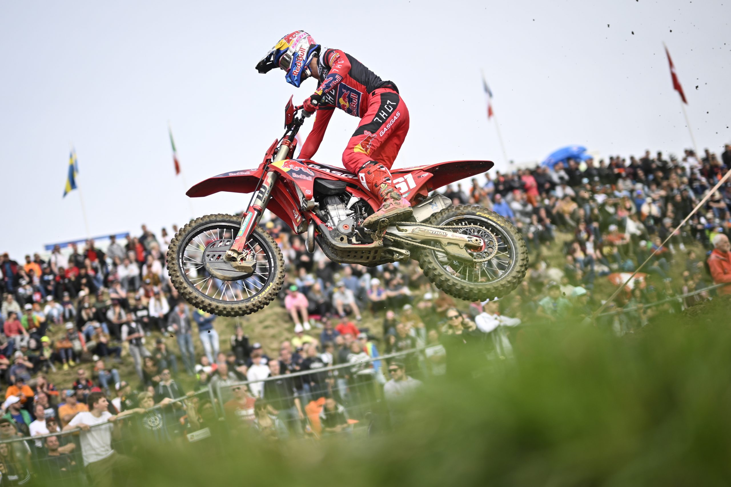 Jorge Prado dá título inédito de motocrosse a Espanha