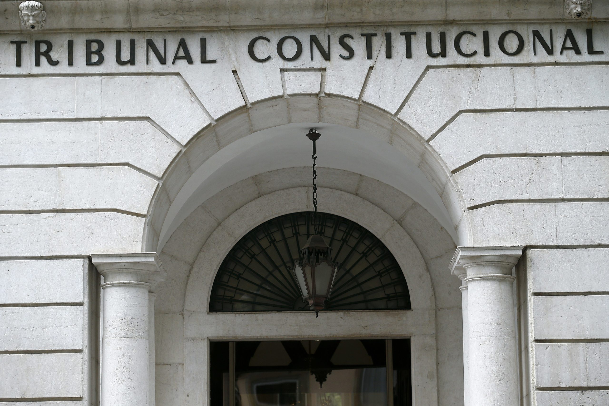 PCP, BE e “Os Verdes” vão pedir ao Tribunal Constitucional fiscalização das leis laborais