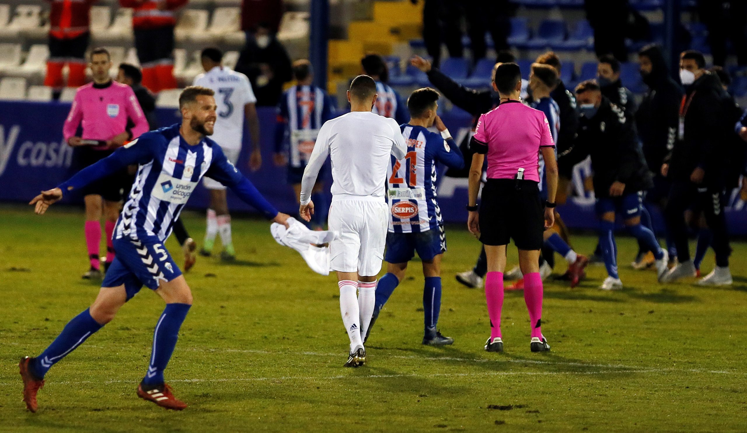 Real Madrid eliminado na Taça de Espanha por equipa do terceiro escalão