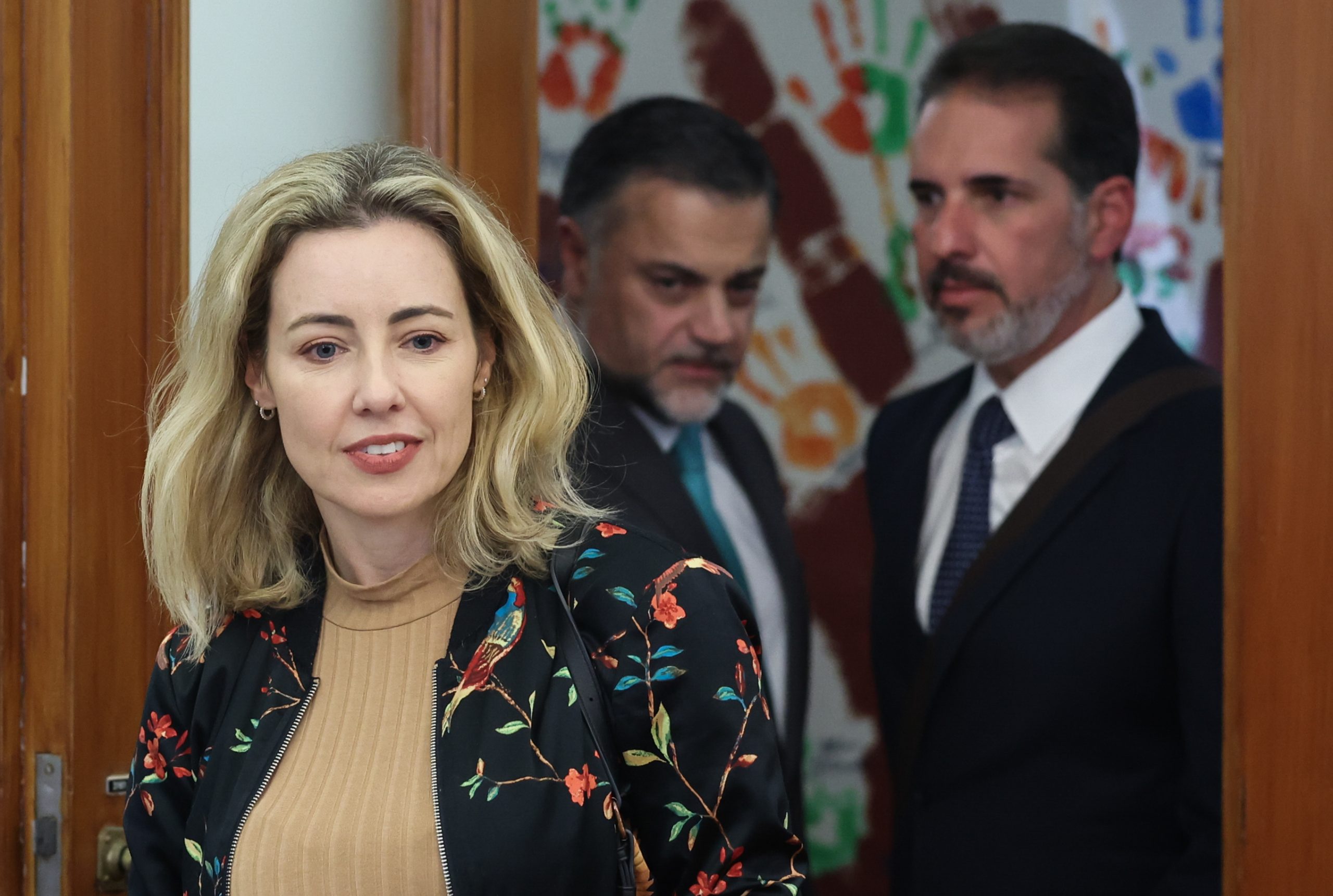 CPI aceita documentação do PSD sobre seguradora. Adiada queixa contra mãe das gémeas